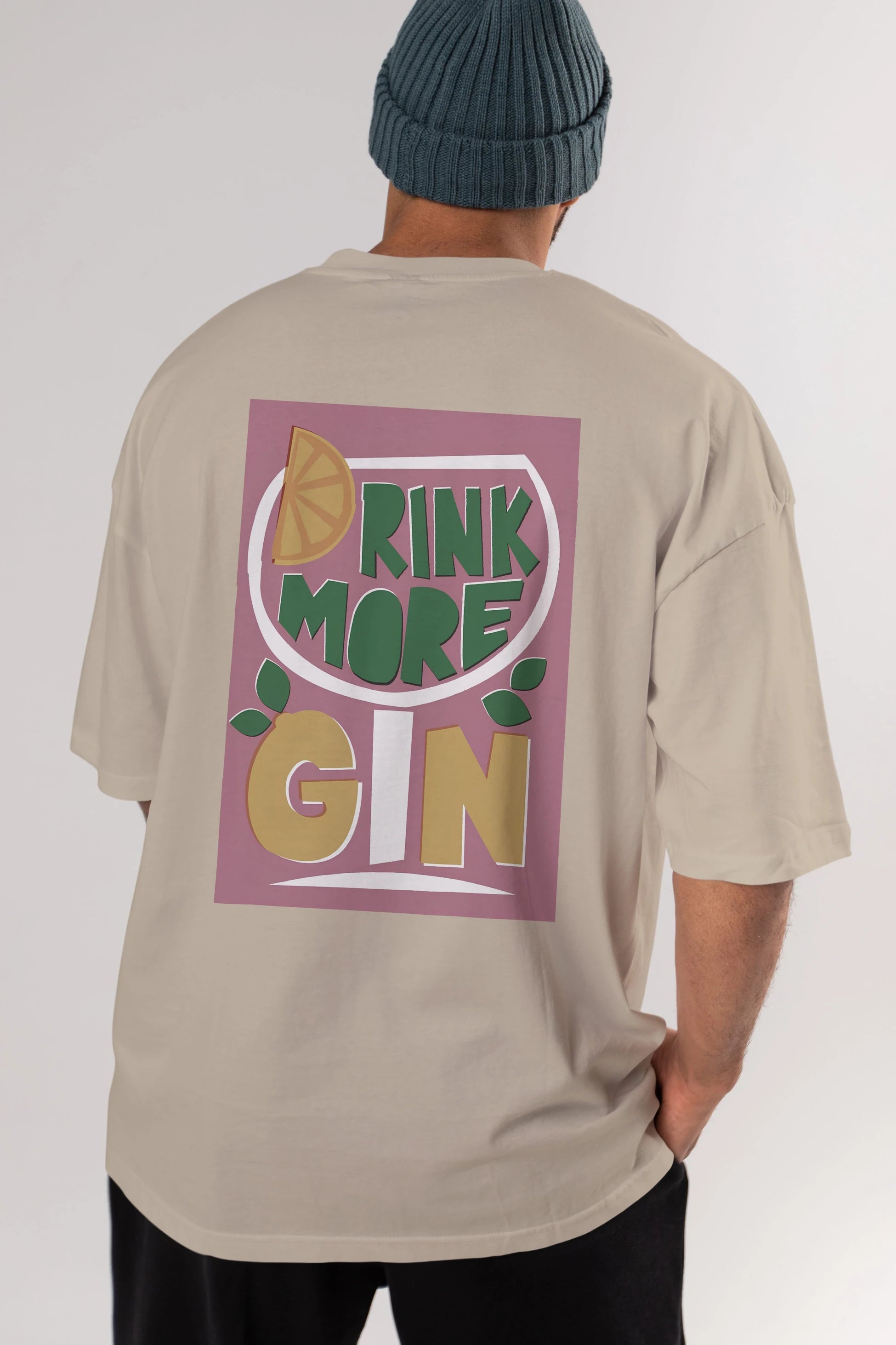 Drink More Gin Arka Baskılı Oversize t-shirt Erkek Kadın Unisex %100 Pamuk Bisiklet Yaka tişort