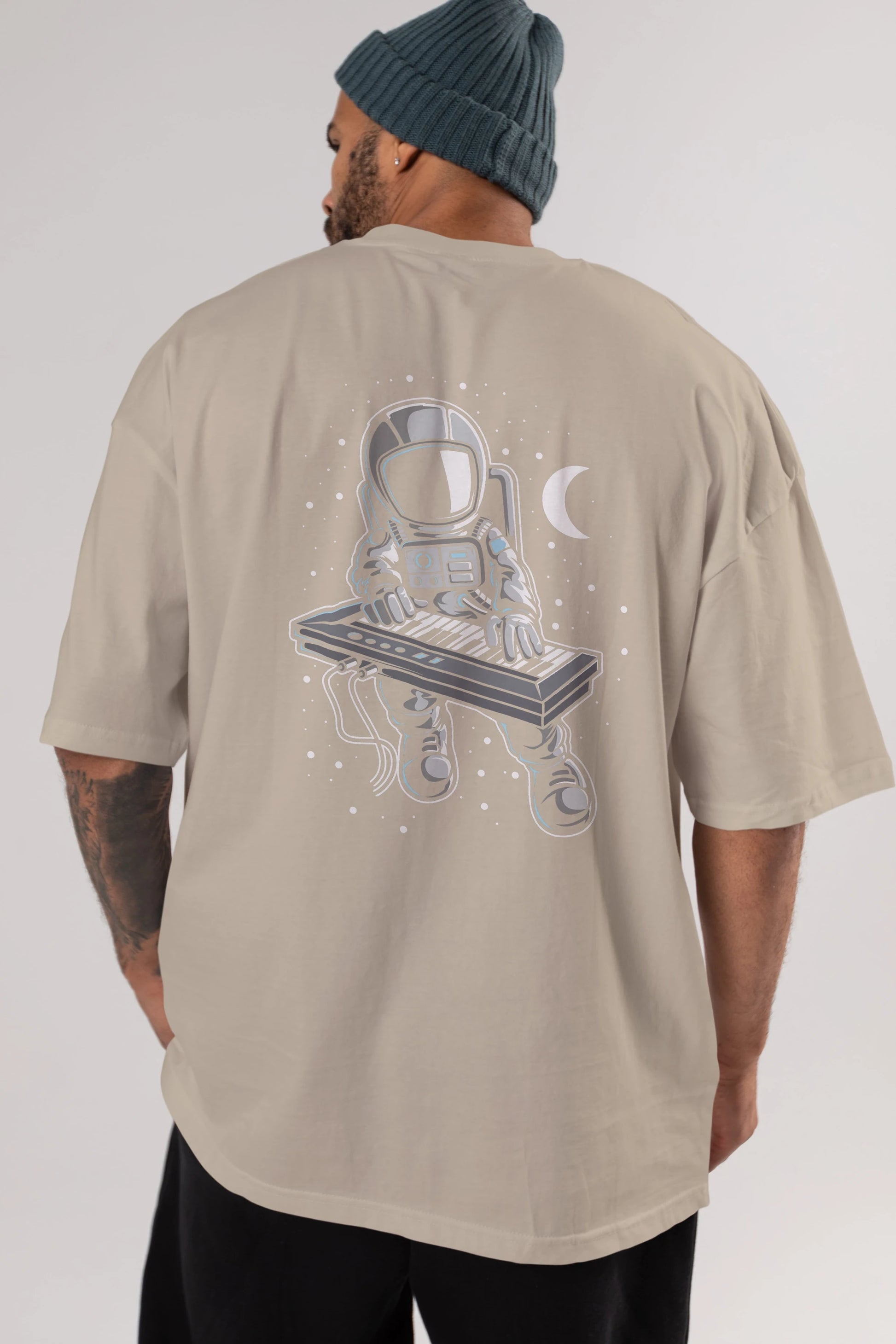 Astronaut Keyboard (2) Arka Baskılı Oversize t-shirt Erkek Kadın Unisex
