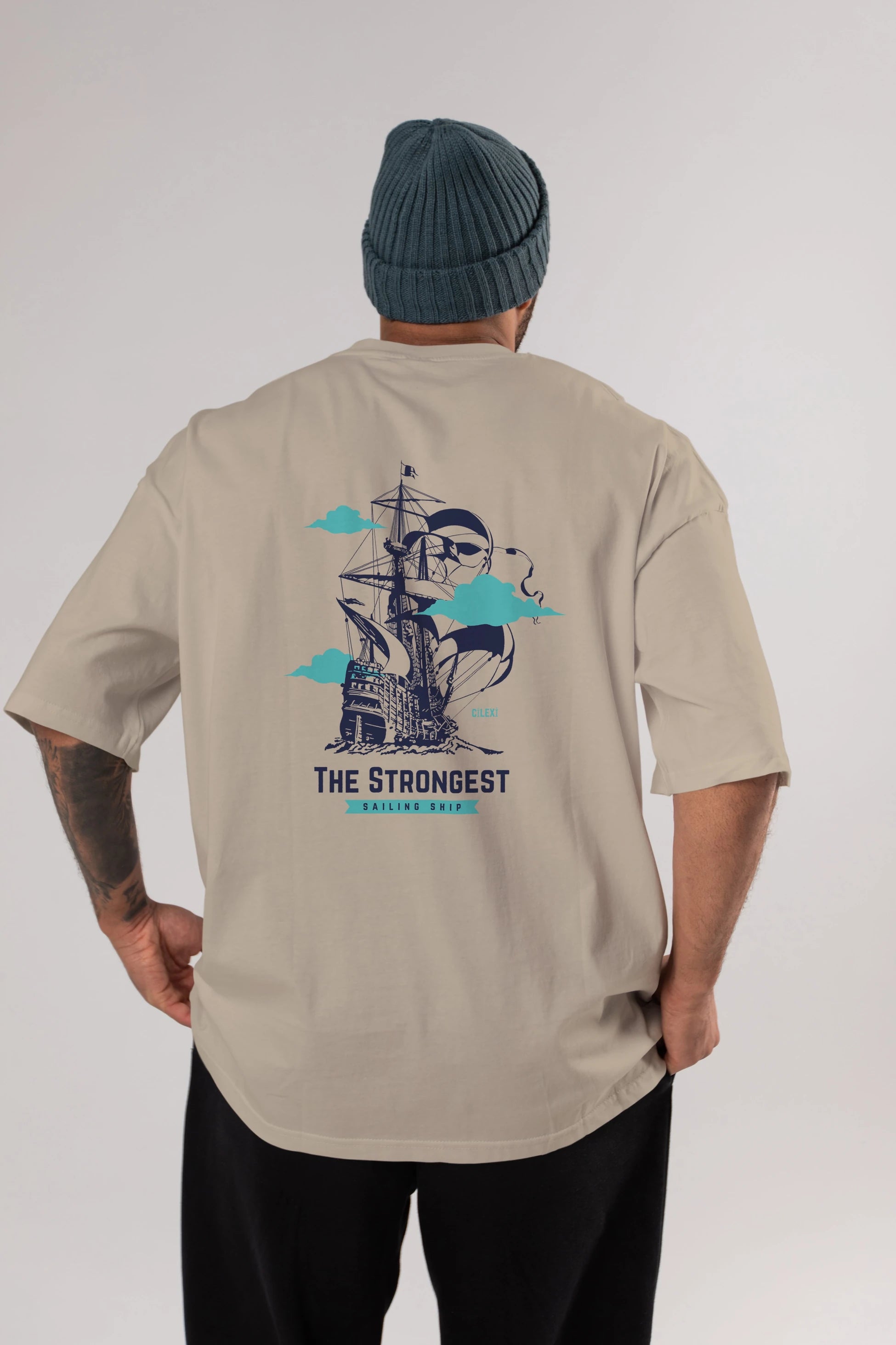The Strongest Yazılı Arka Baskılı Oversize t-shirt Erkek Kadın Unisex