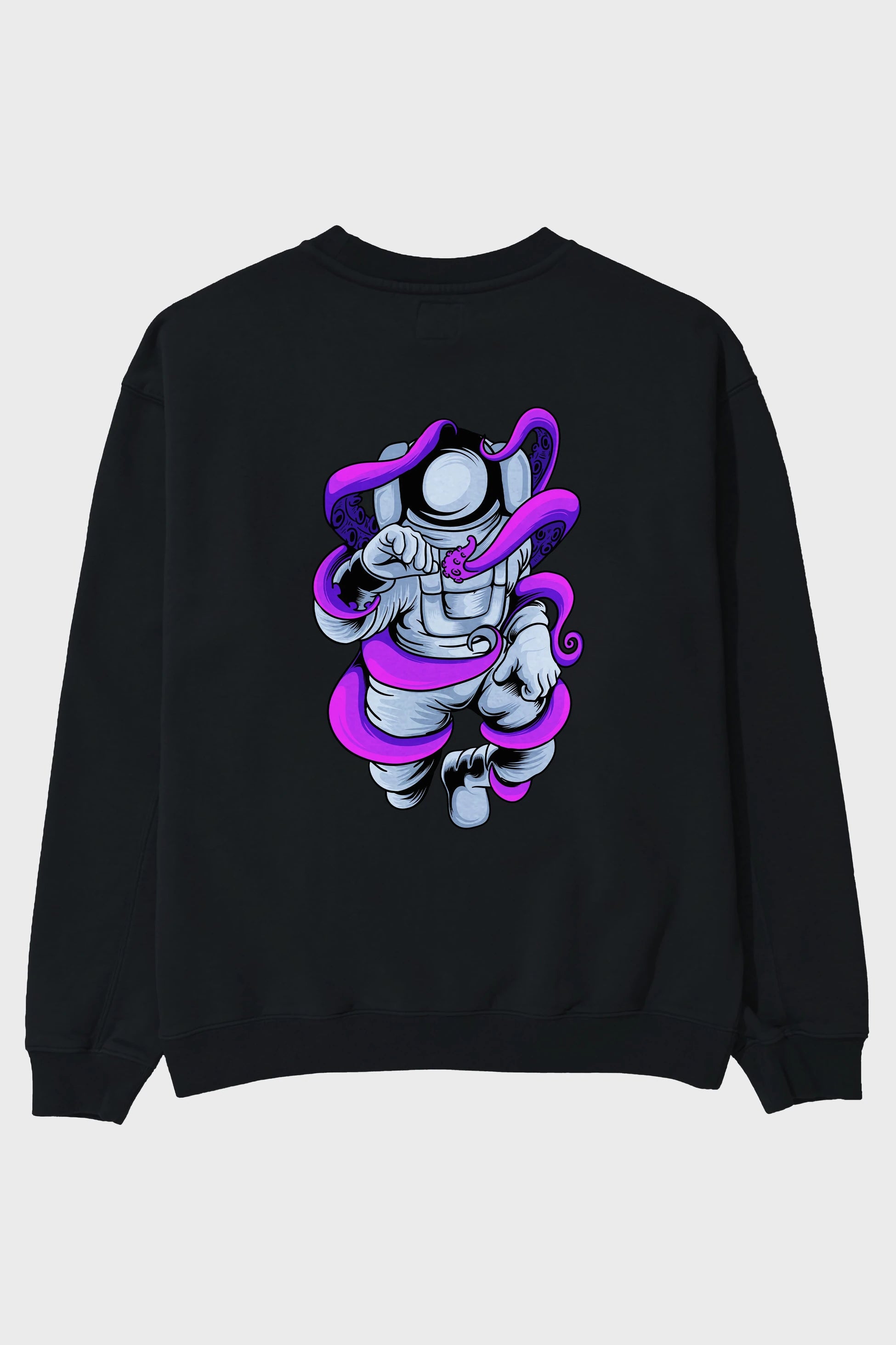 Astronaut fighting octopus Arka Baskılı Oversize Sweatshirt Erkek Kadın Unisex