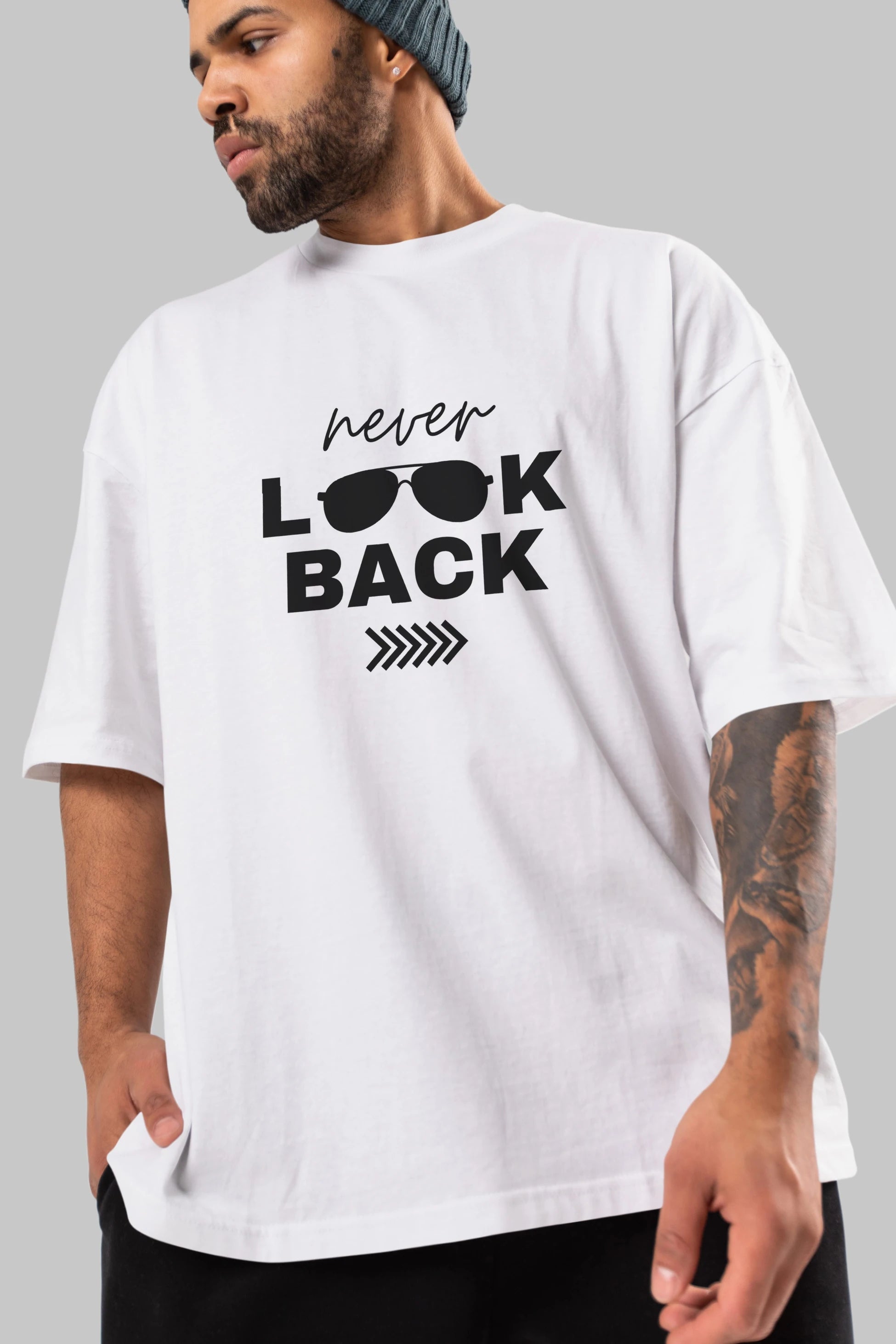 Never Look Back Yazılı Ön Baskılı Oversize t-shirt Erkek Kadın Unisex