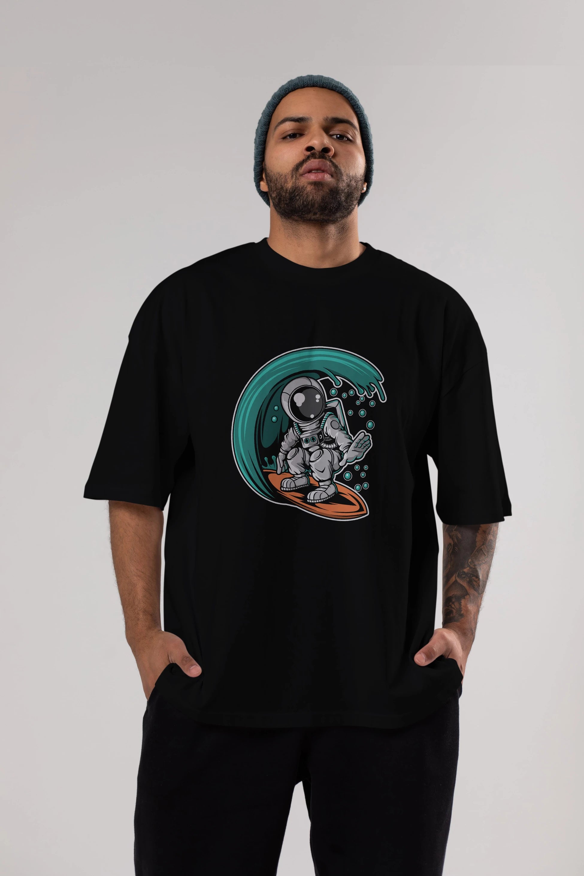 Astronaut Surfing Ön Baskılı Oversize t-shirt Erkek Kadın Unisex