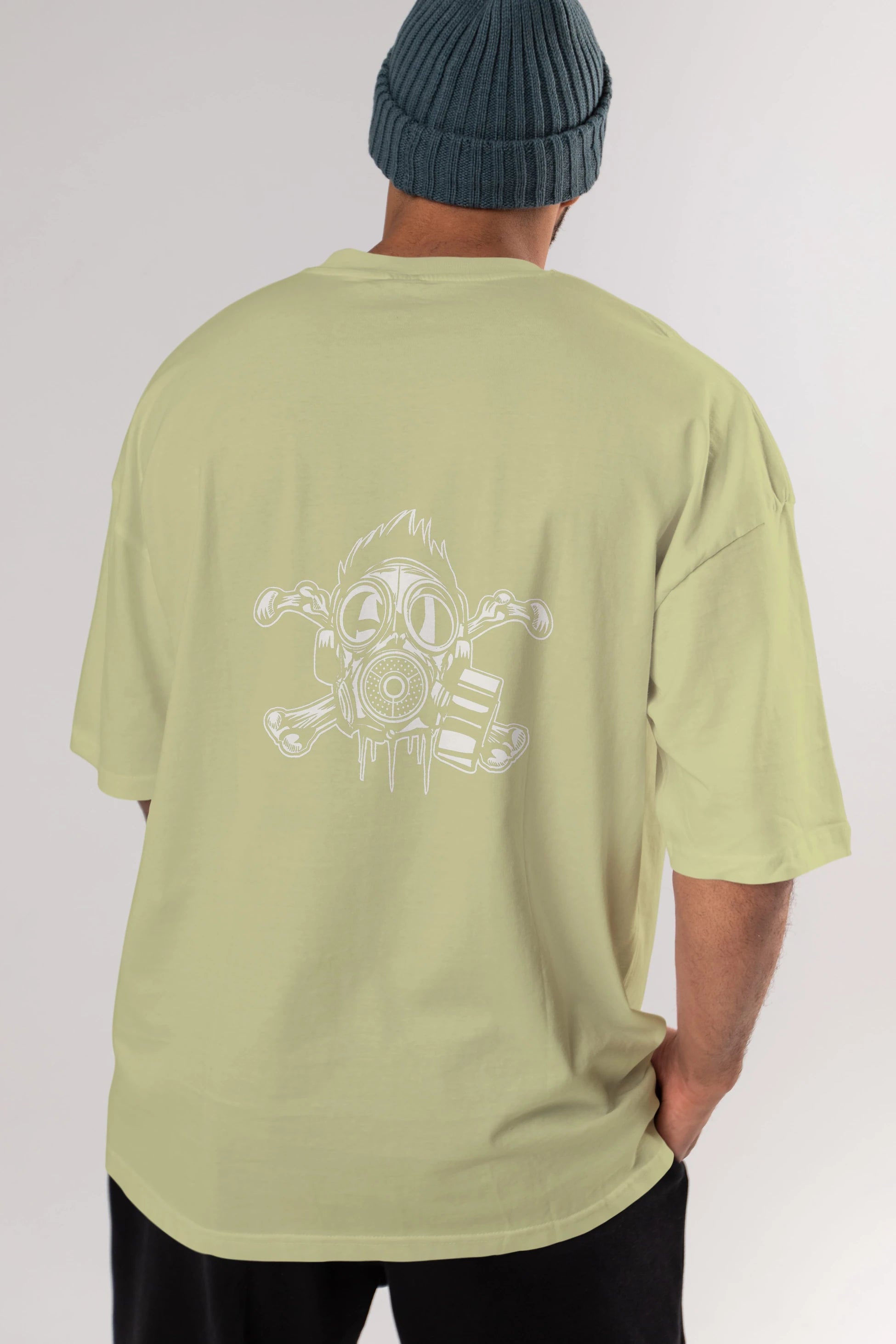 Cross Bones Gasmask Arka Baskılı Oversize t-shirt Erkek Kadın Unisex %100 Pamuk