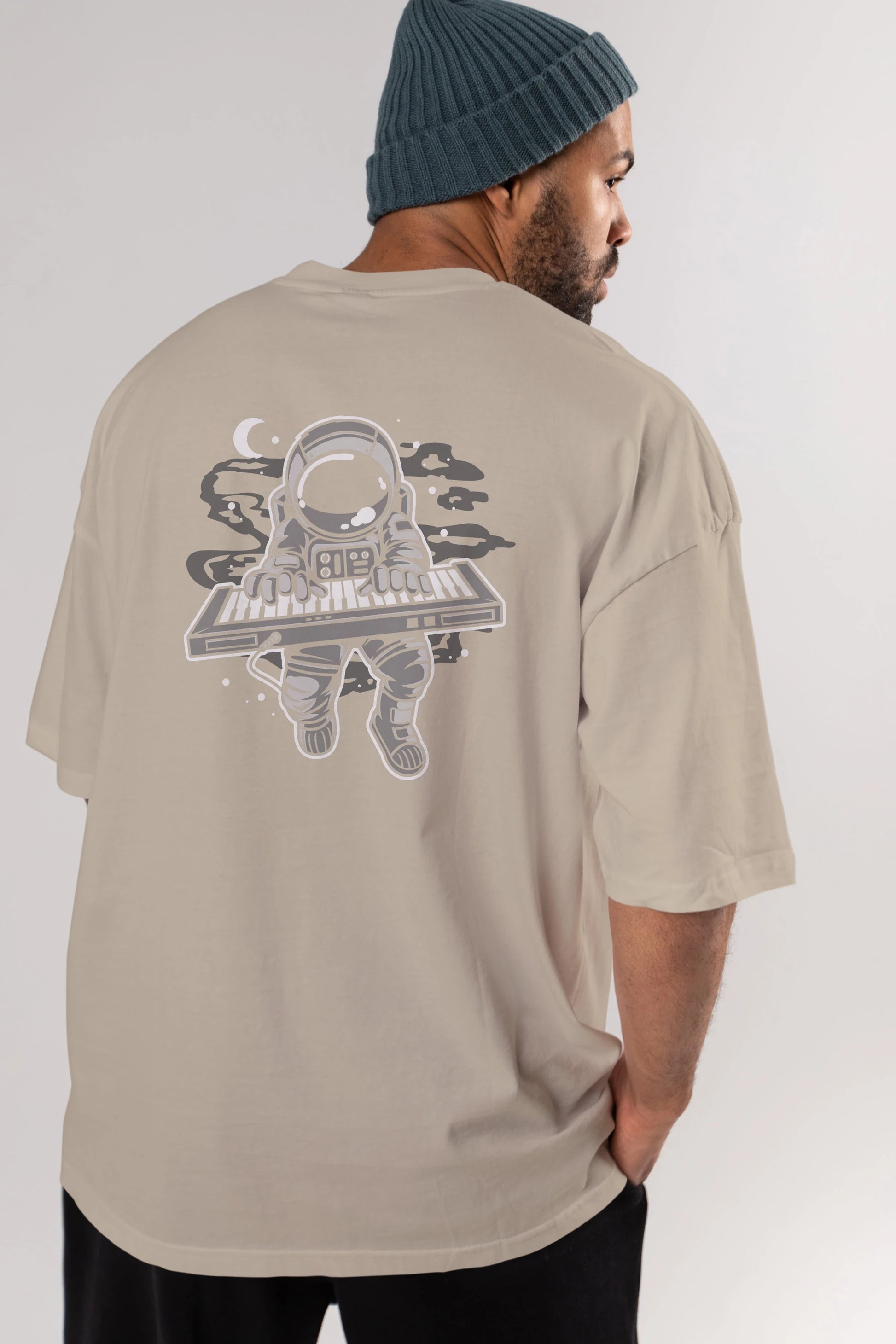 Astronaut Keyboard Arka Baskılı Oversize t-shirt Erkek Kadın Unisex
