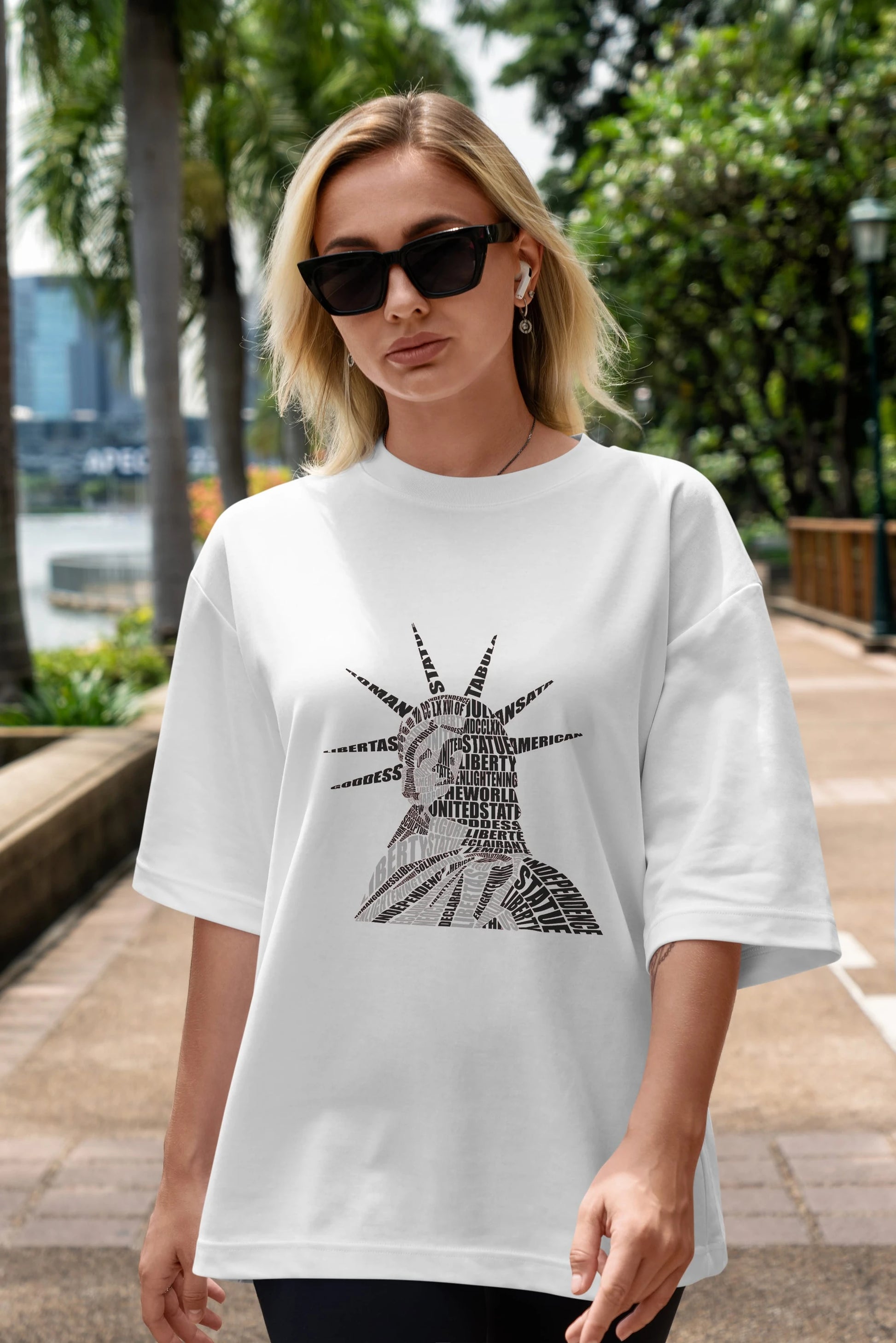 Liberty Statue Calligram Ön Baskılı Oversize t-shirt %100 pamuk Erkek Kadın Unisex