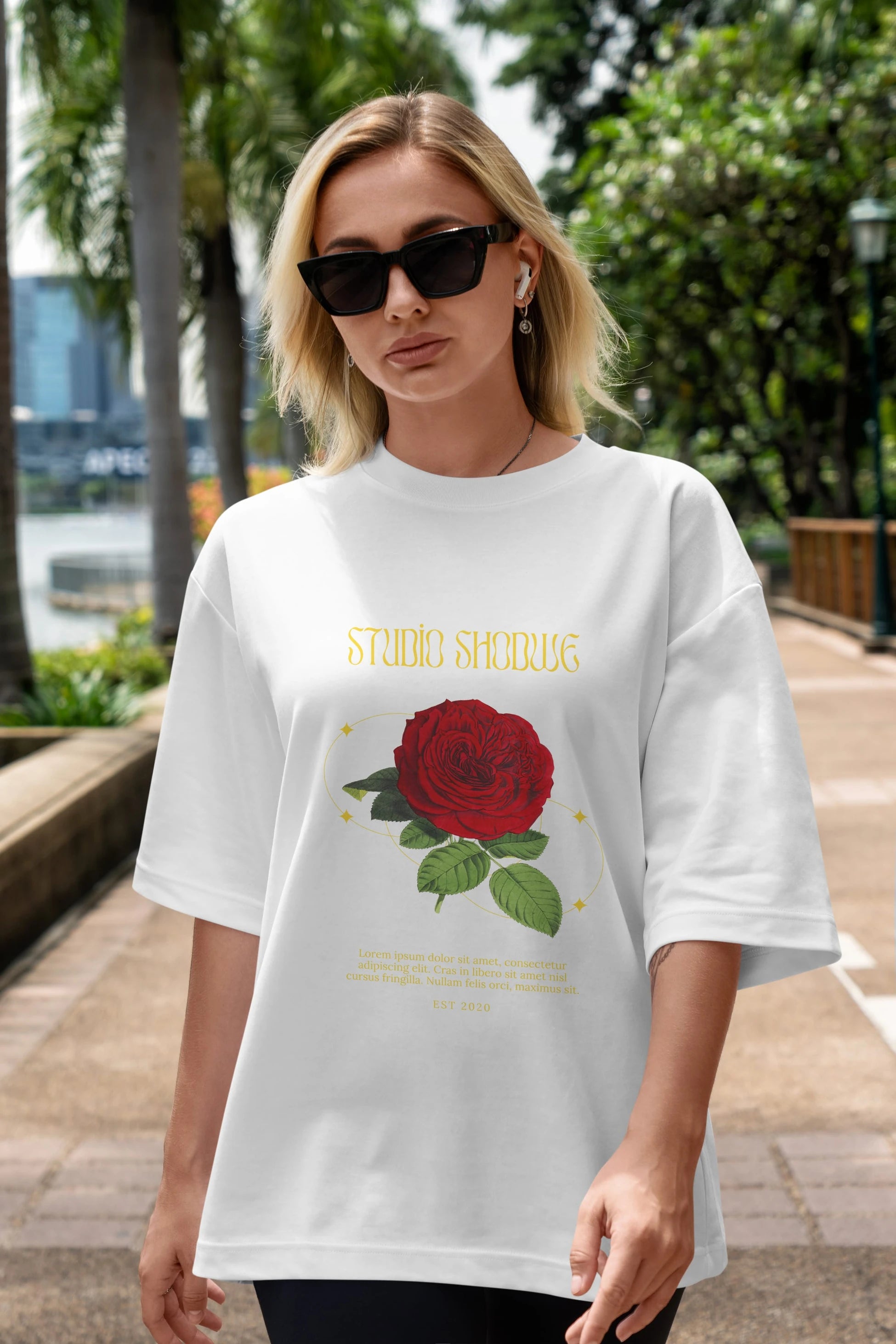 Studio Shodwe Rose Ön Baskılı Oversize t-shirt Erkek Kadın Unisex