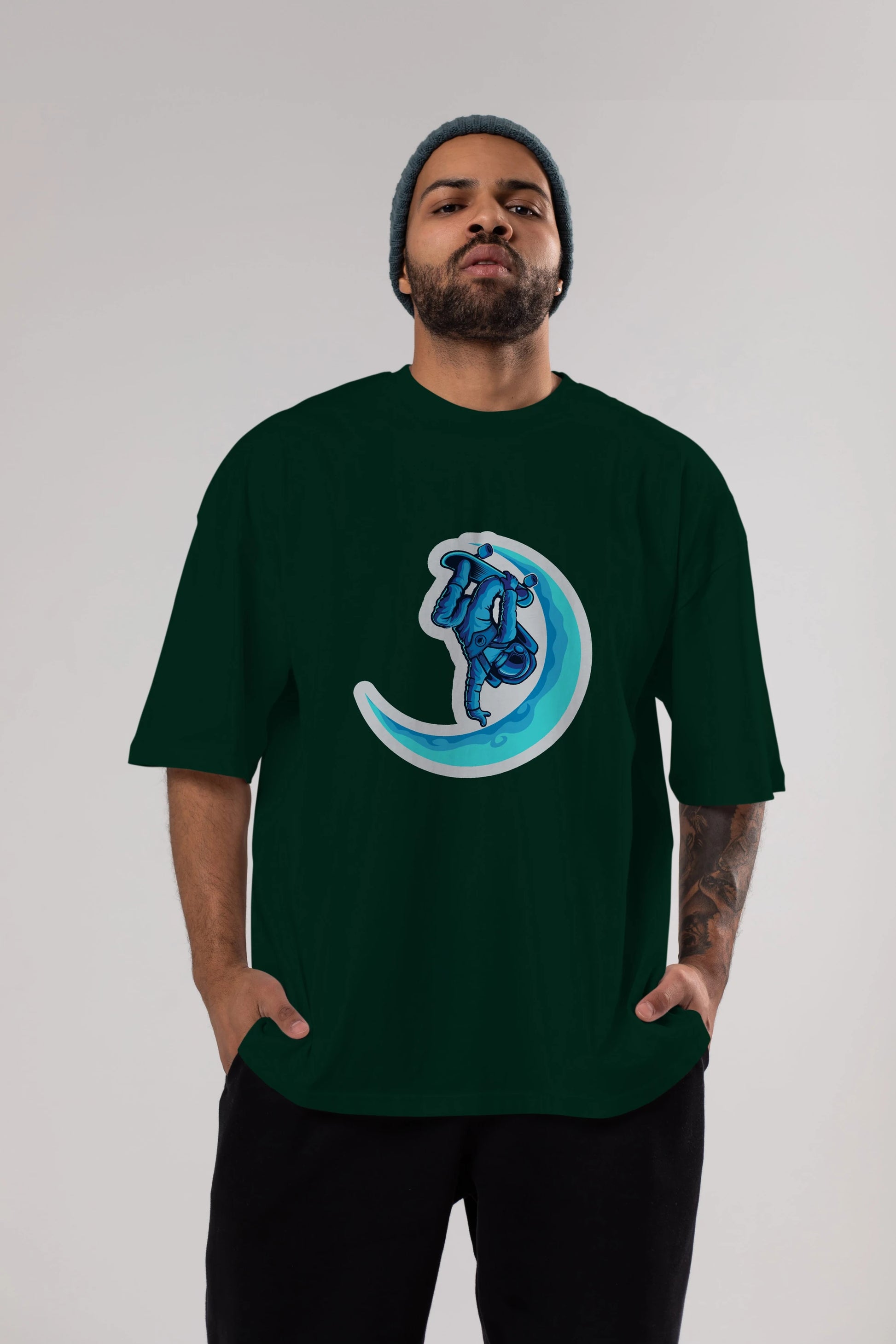 Skating on the moon sticker Ön Baskılı Oversize t-shirt Erkek Kadın Unisex