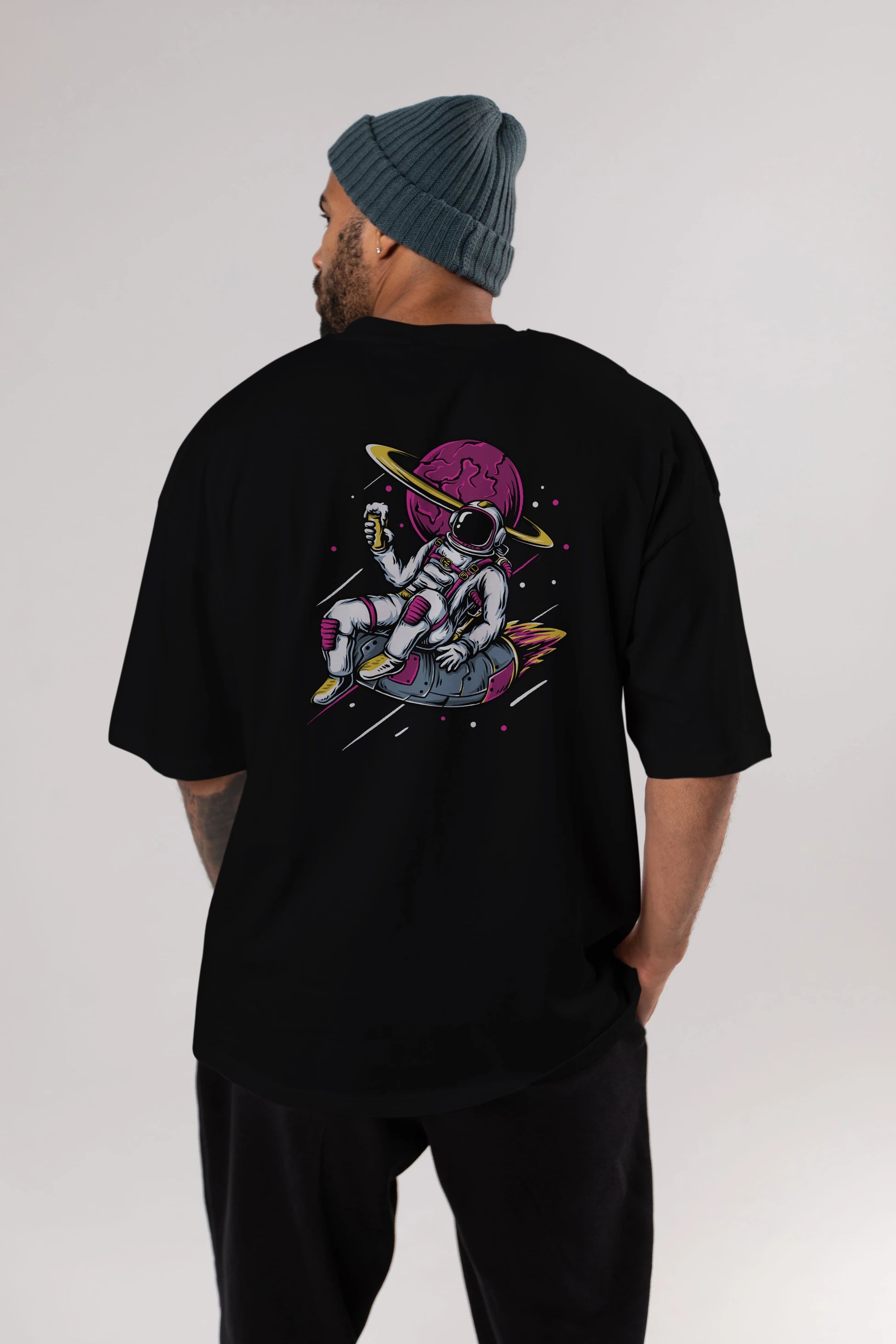 Astronaut Beer Arka Baskılı Oversize t-shirt Erkek Kadın Unisex
