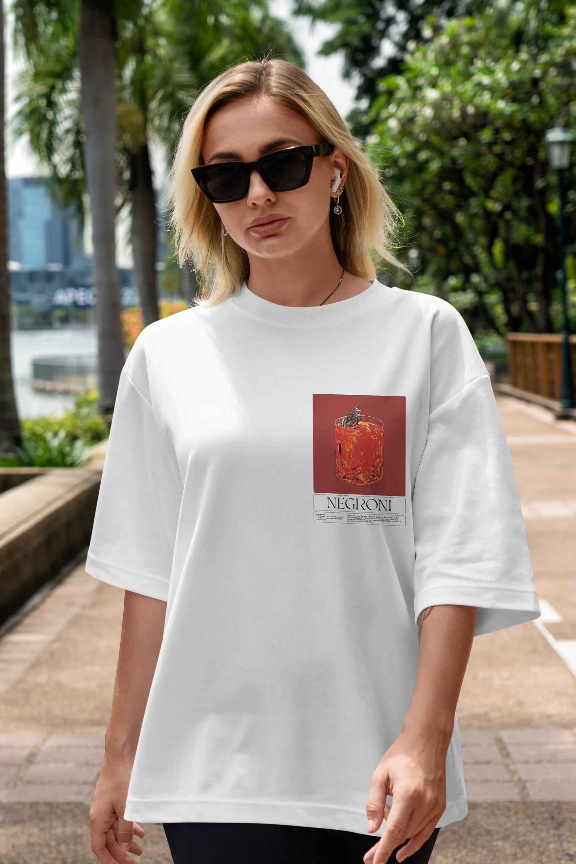 Negroni 2 Ön Sol Baskılı Oversize t-shirt Erkek Kadın Unisex %100 Pamuk Bisiklet Yaka tişort