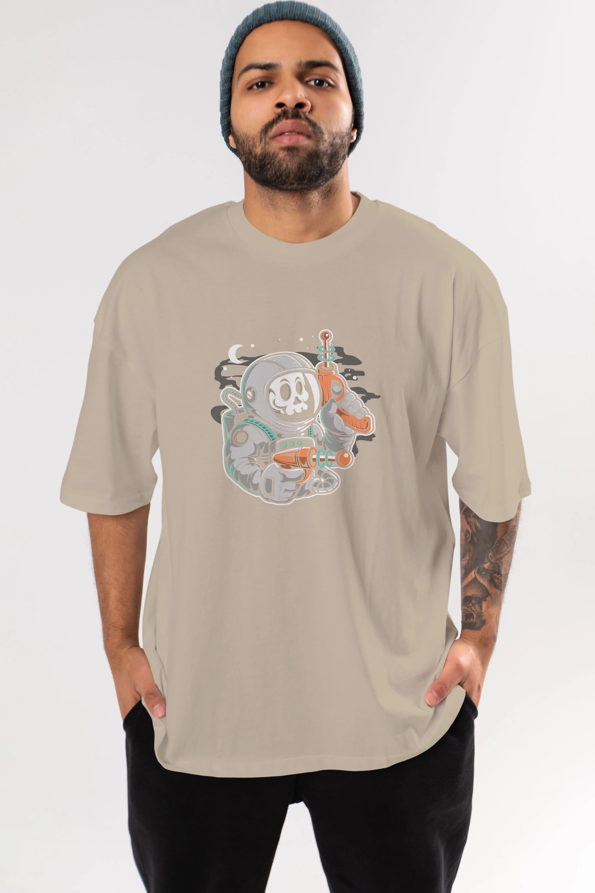 Astronaut Ray Gun Ön Baskılı Oversize t-shirt Erkek Kadın Unisex