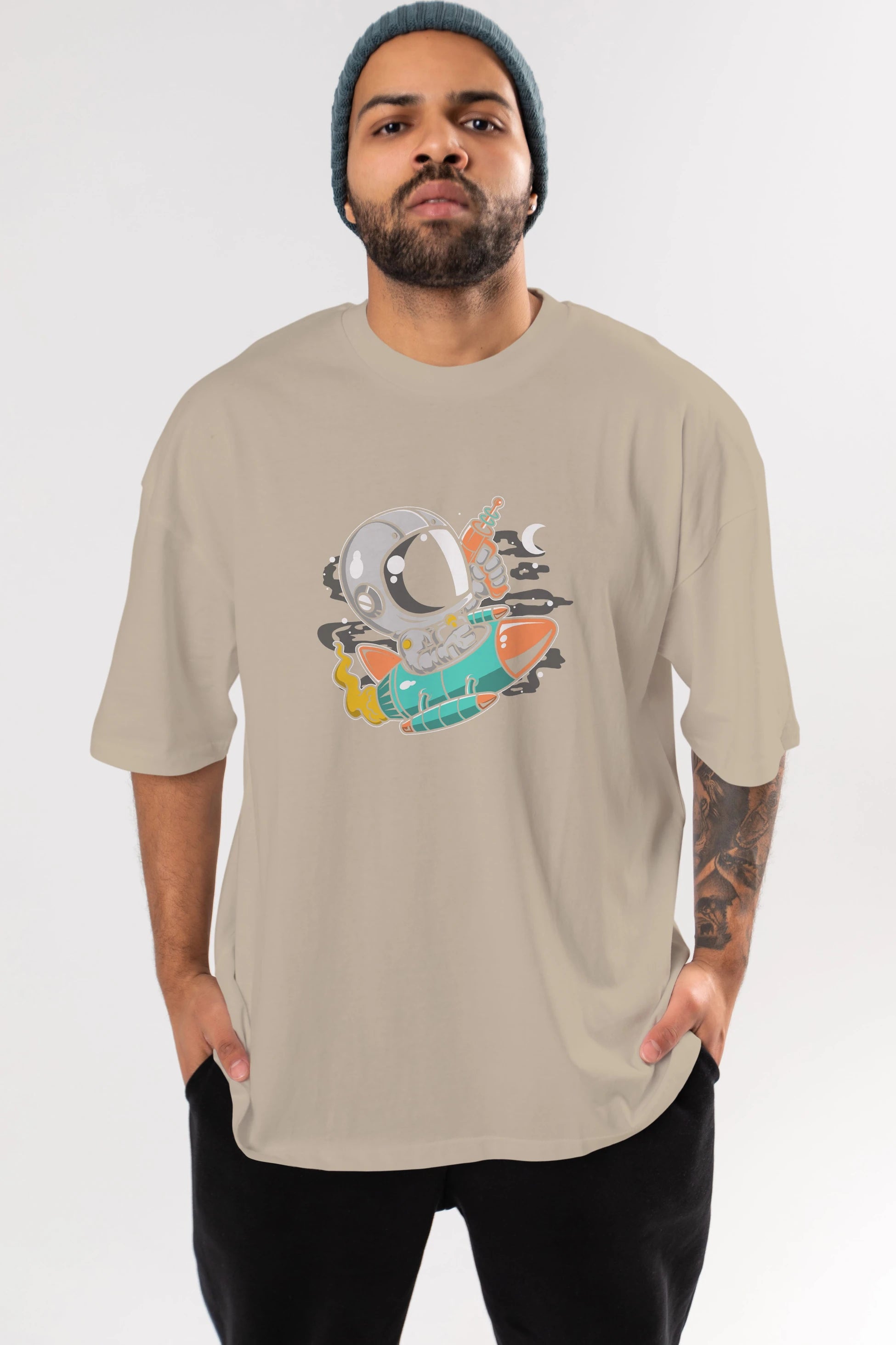 Astronaut Riding Rocket Ön Baskılı Oversize t-shirt Erkek Kadın Unisex