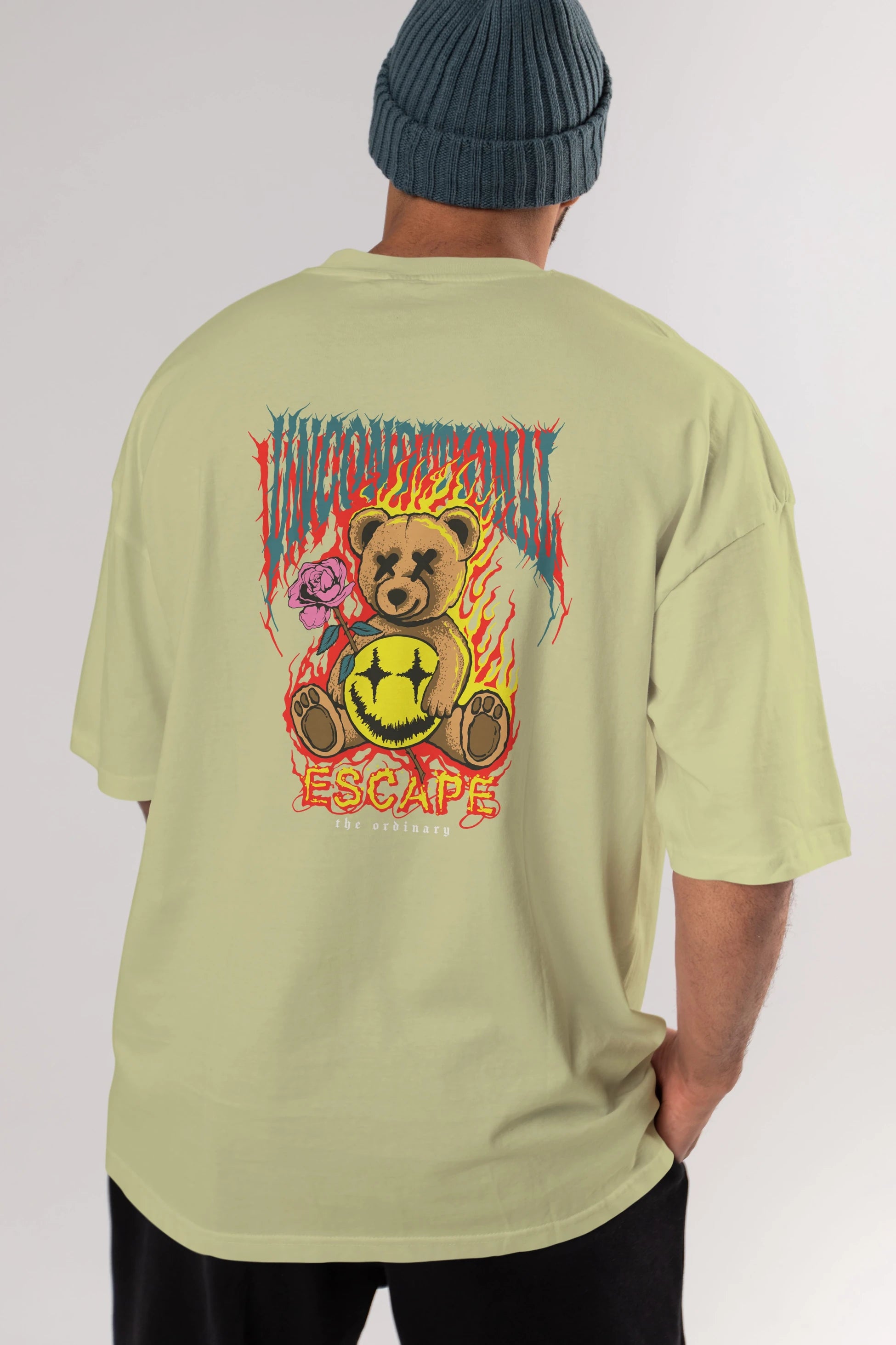 Escape Bear Arka Baskılı Oversize t-shirt Erkek Kadın Unisex