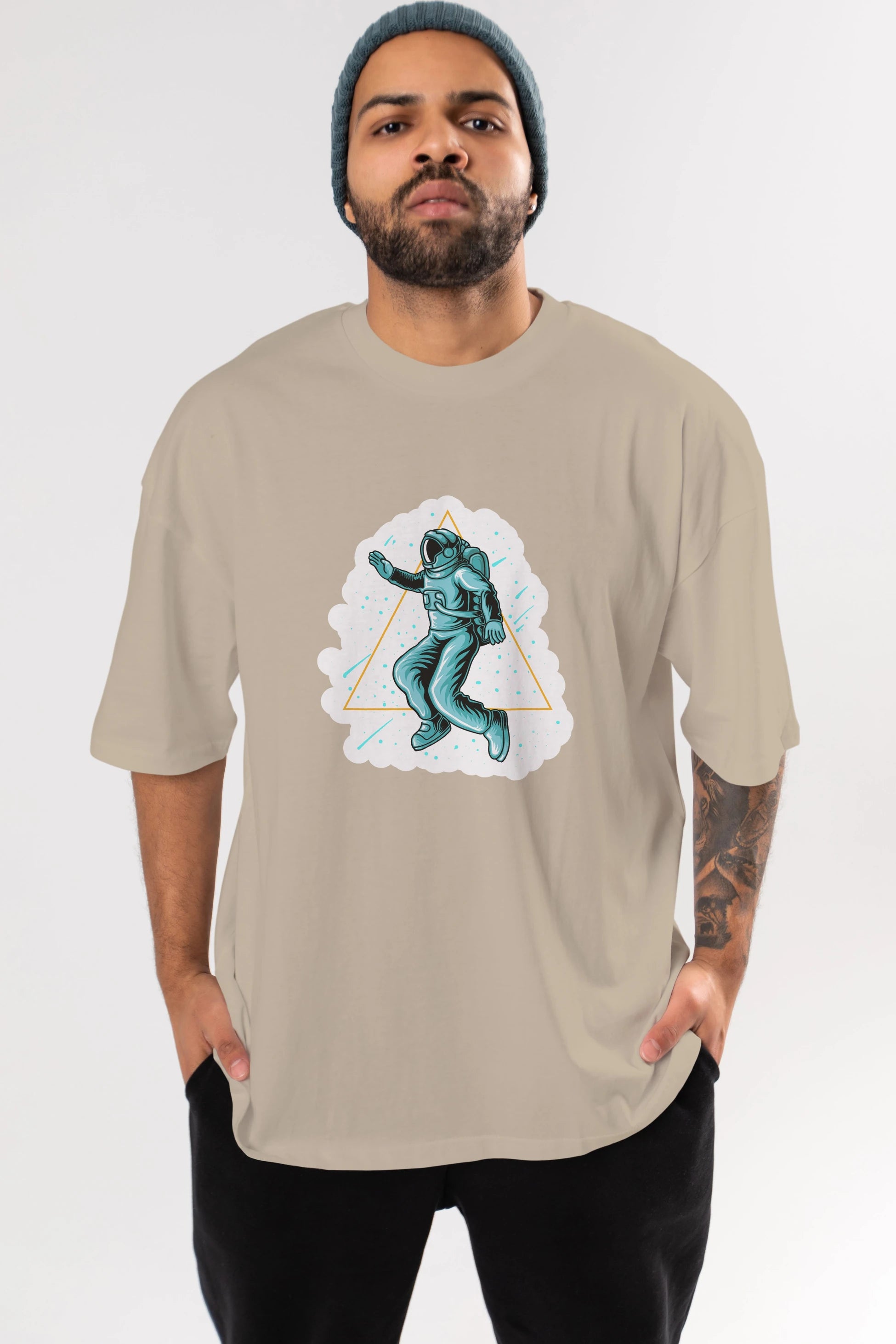 Astronaut Starry Triangle Sticker Ön Baskılı Oversize t-shirt Erkek Kadın Unisex