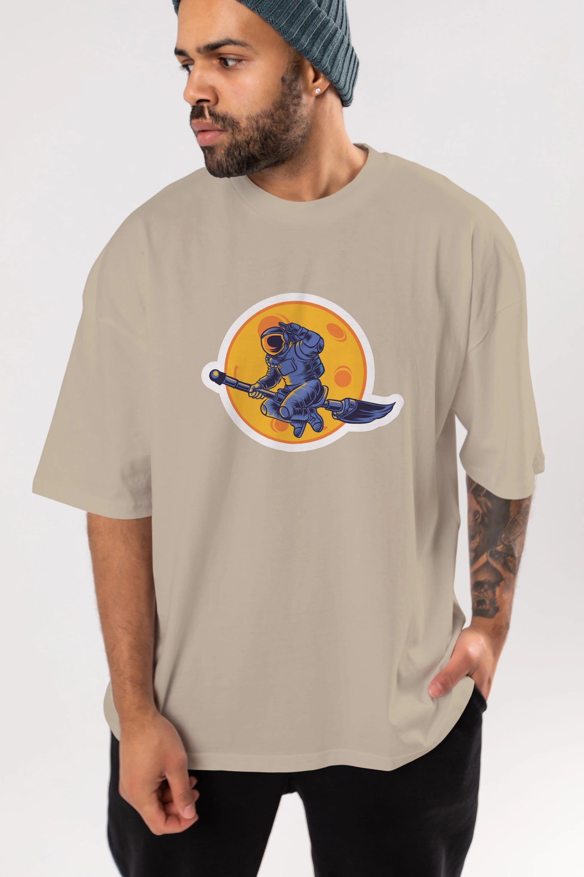 Space Witch Sticker Ön Baskılı Oversize t-shirt Erkek Kadın Unisex
