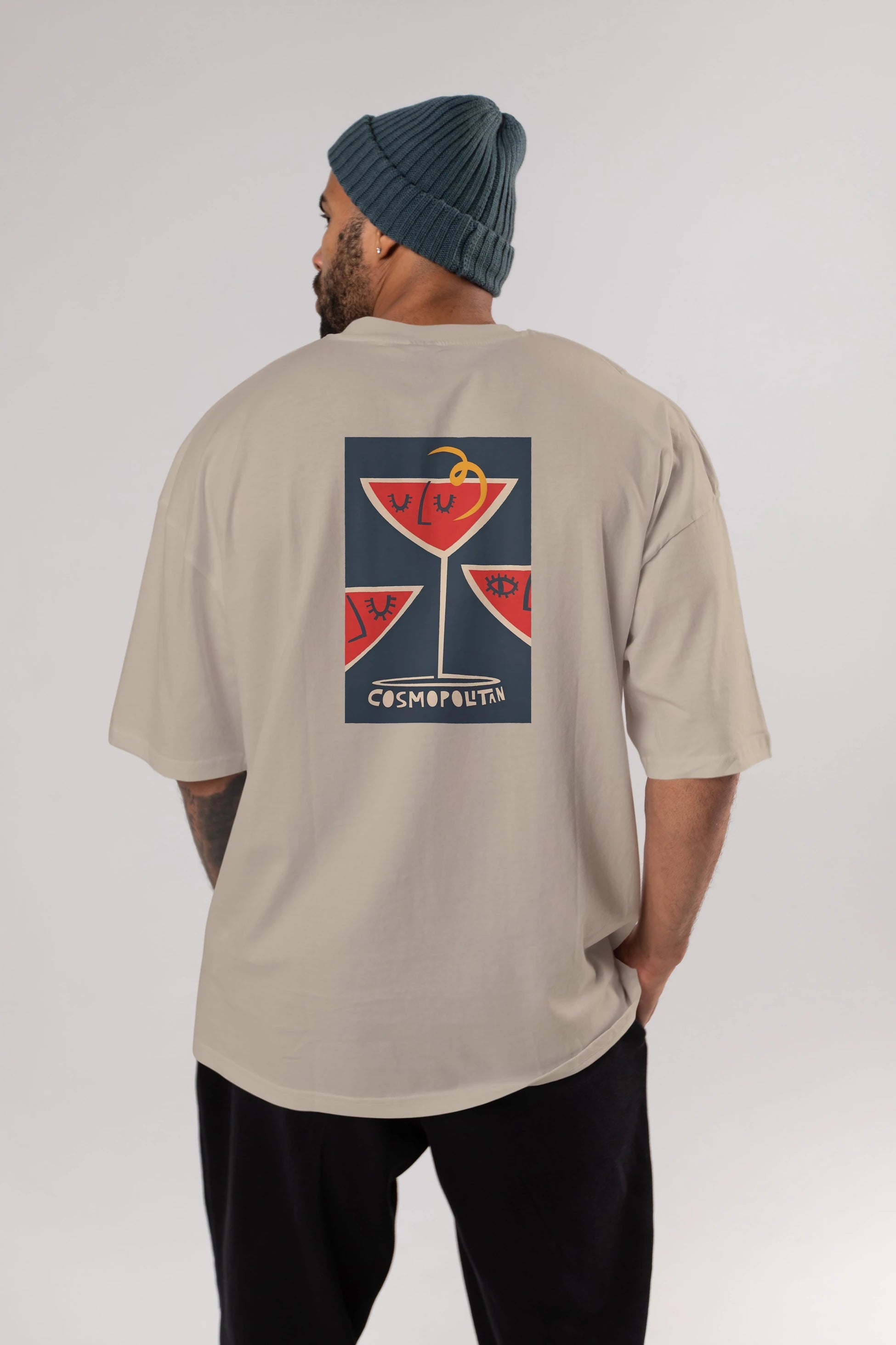 Cosmopolitan 4 Arka Baskılı Oversize t-shirt Erkek Kadın Unisex %100 Pamuk Bisiklet Yaka tişort