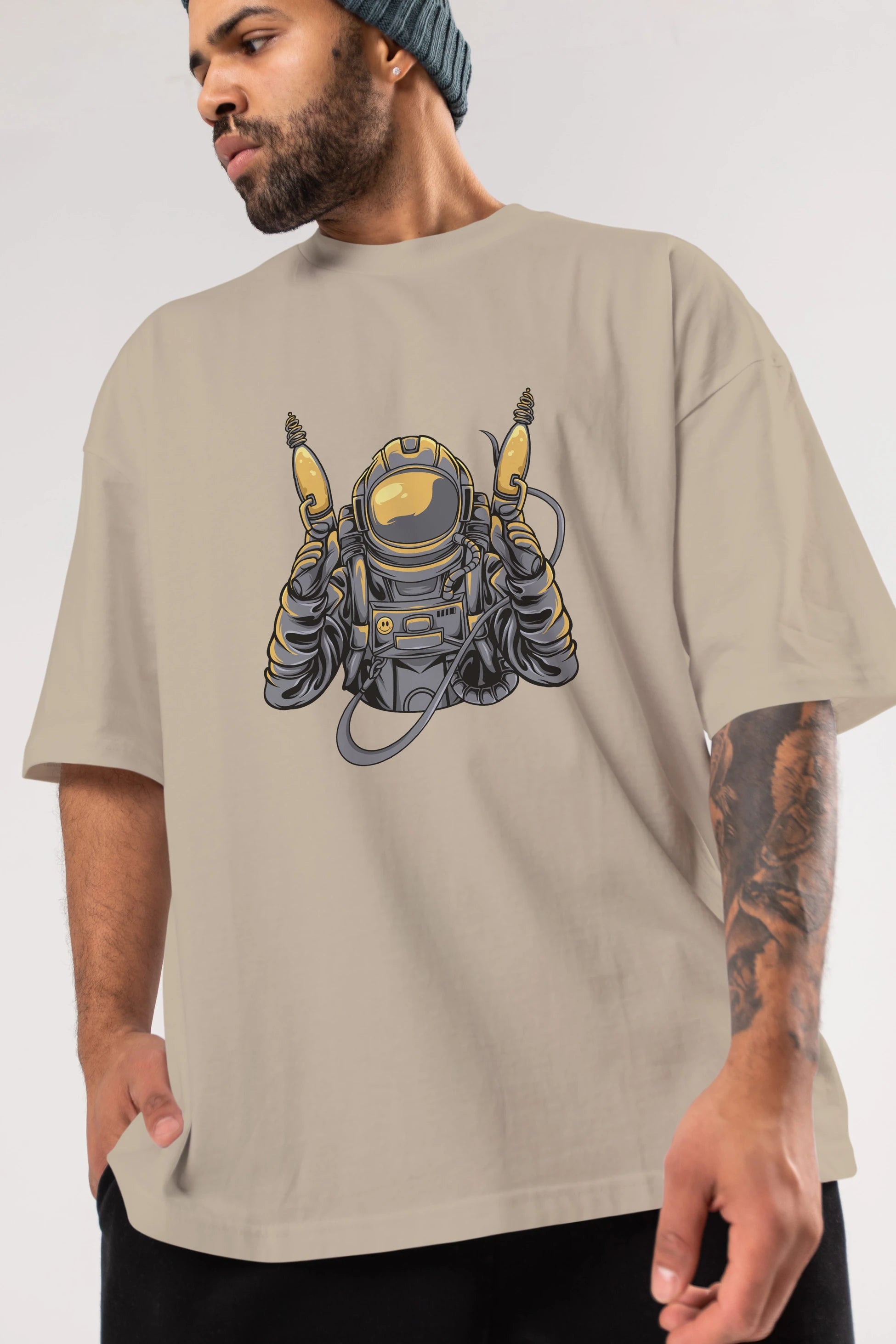 Alien Hunter Ön Baskılı Oversize t-shirt Erkek Kadın Unisex