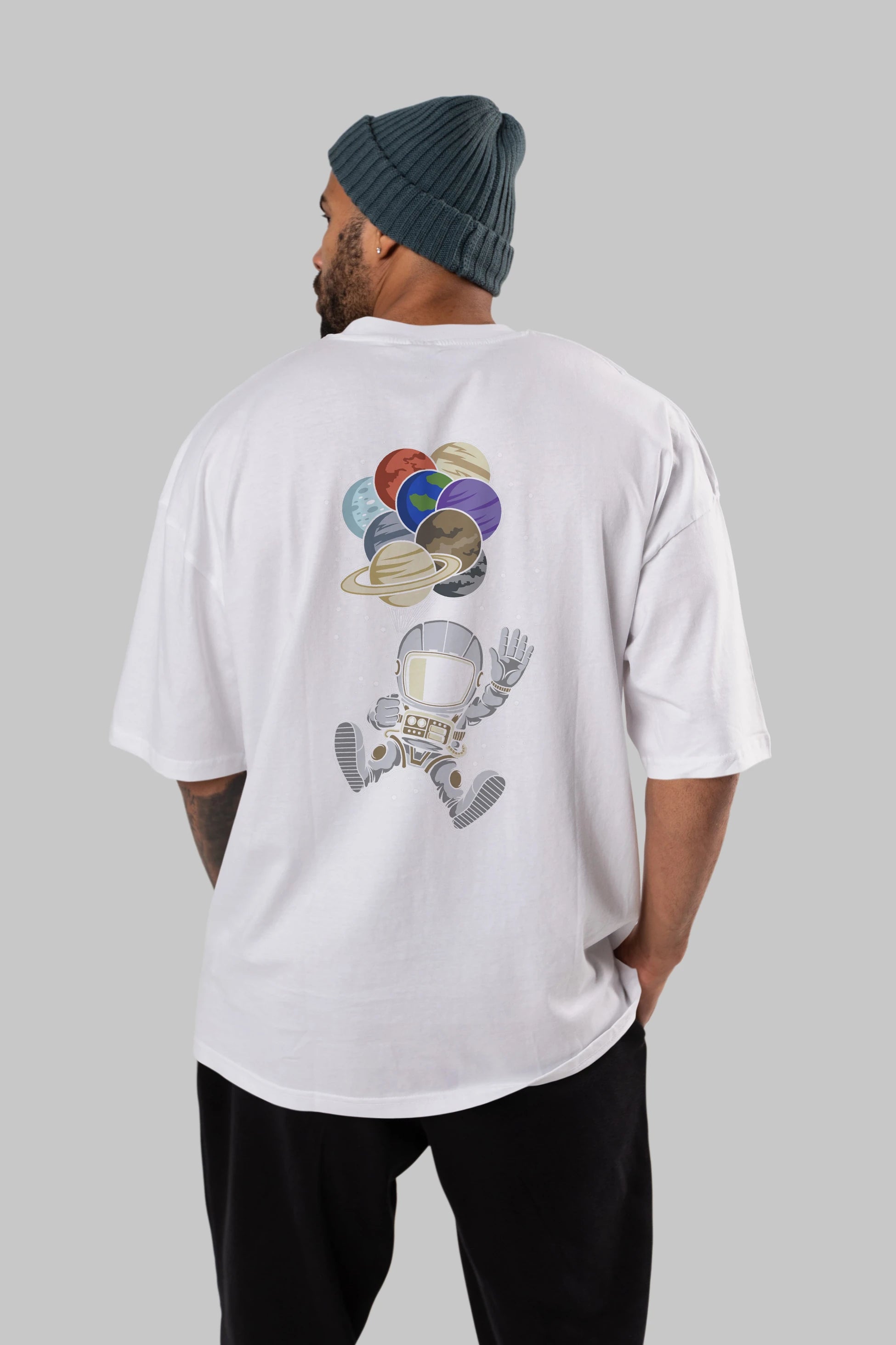Astronaut Baloon Planets Arka Baskılı Oversize t-shirt Erkek Kadın Unisex