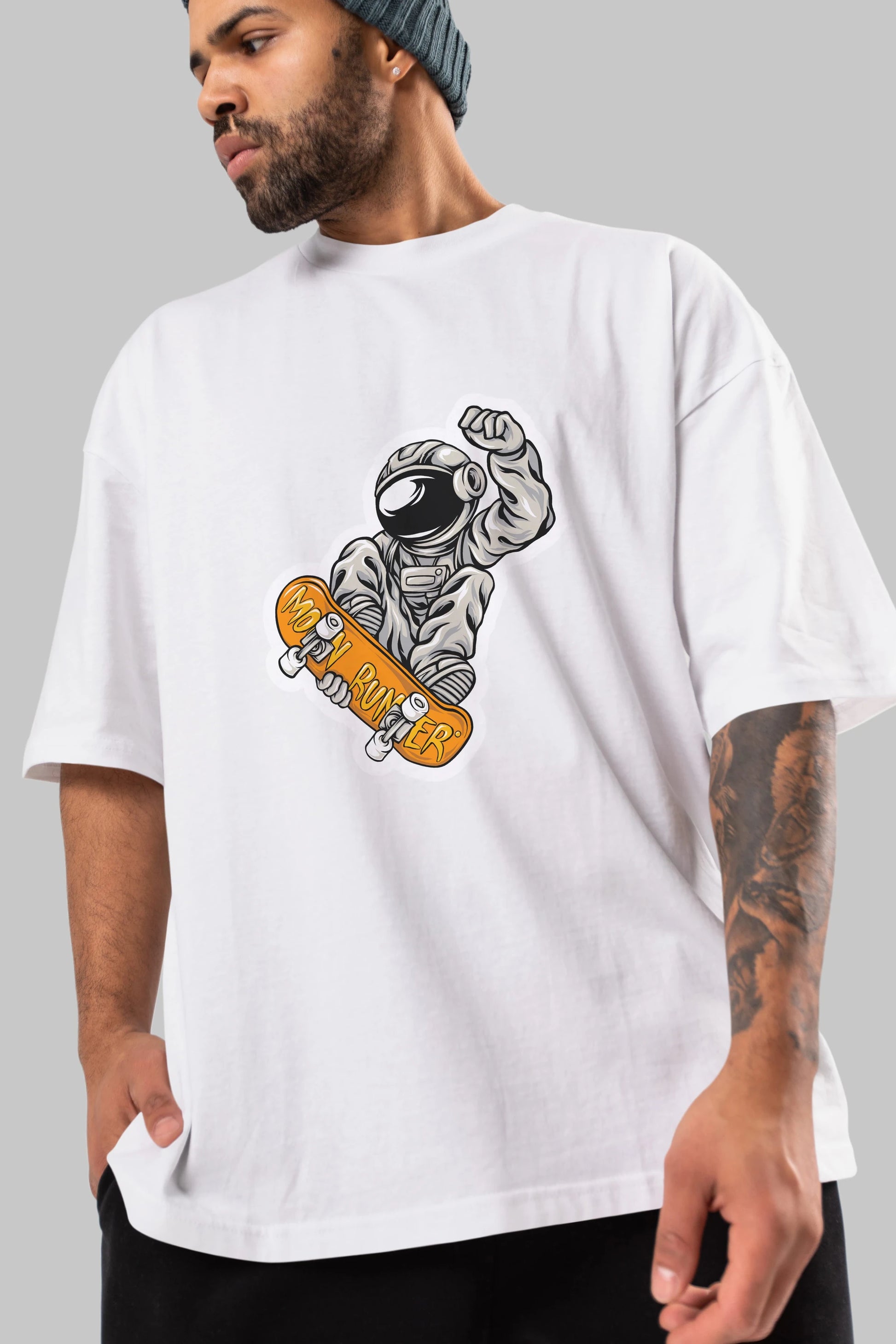 Moon Runner Sticker Ön Baskılı Oversize t-shirt Erkek Kadın Unisex