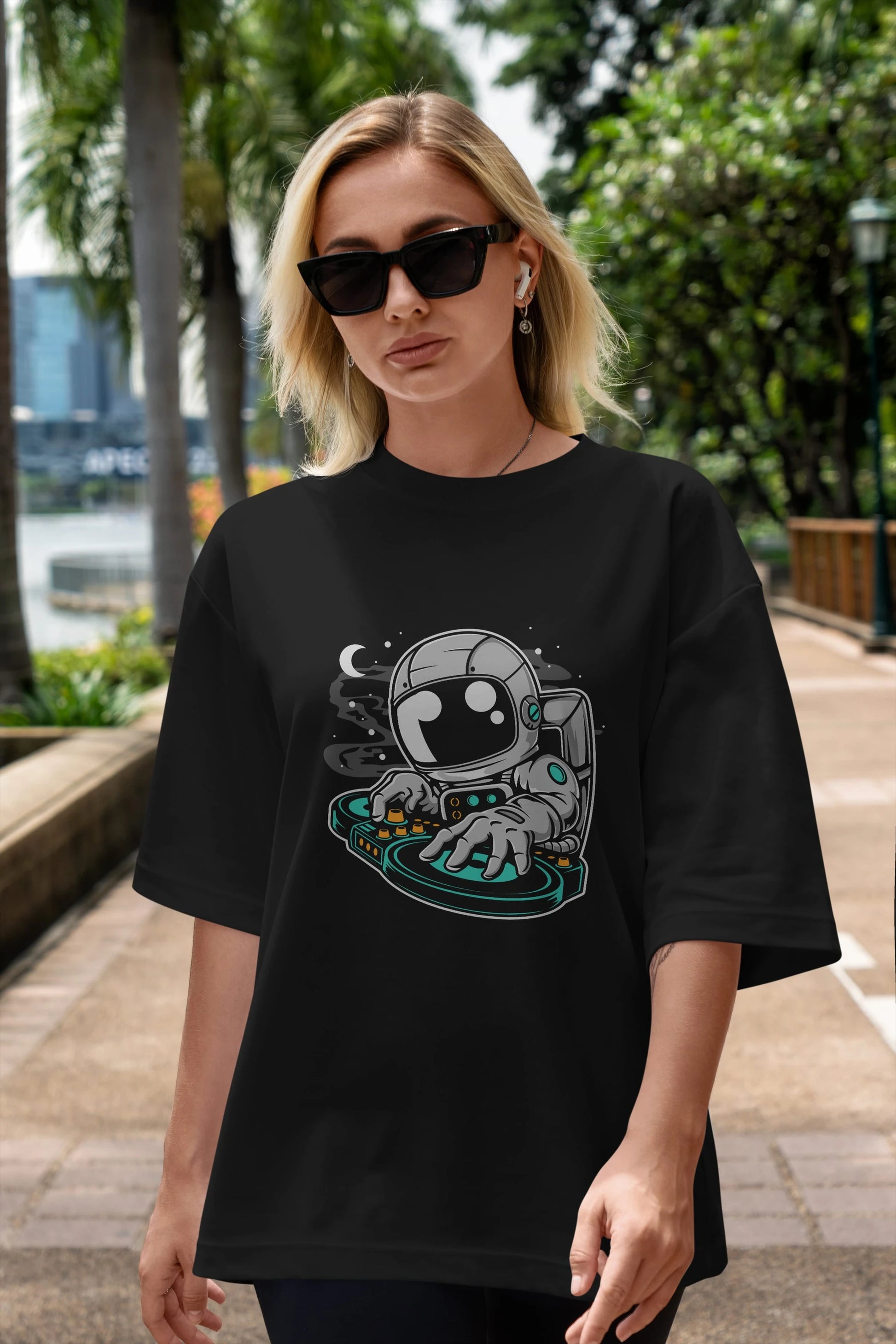 Astronaut DJ Ön Baskılı Oversize t-shirt Erkek Kadın Unisex