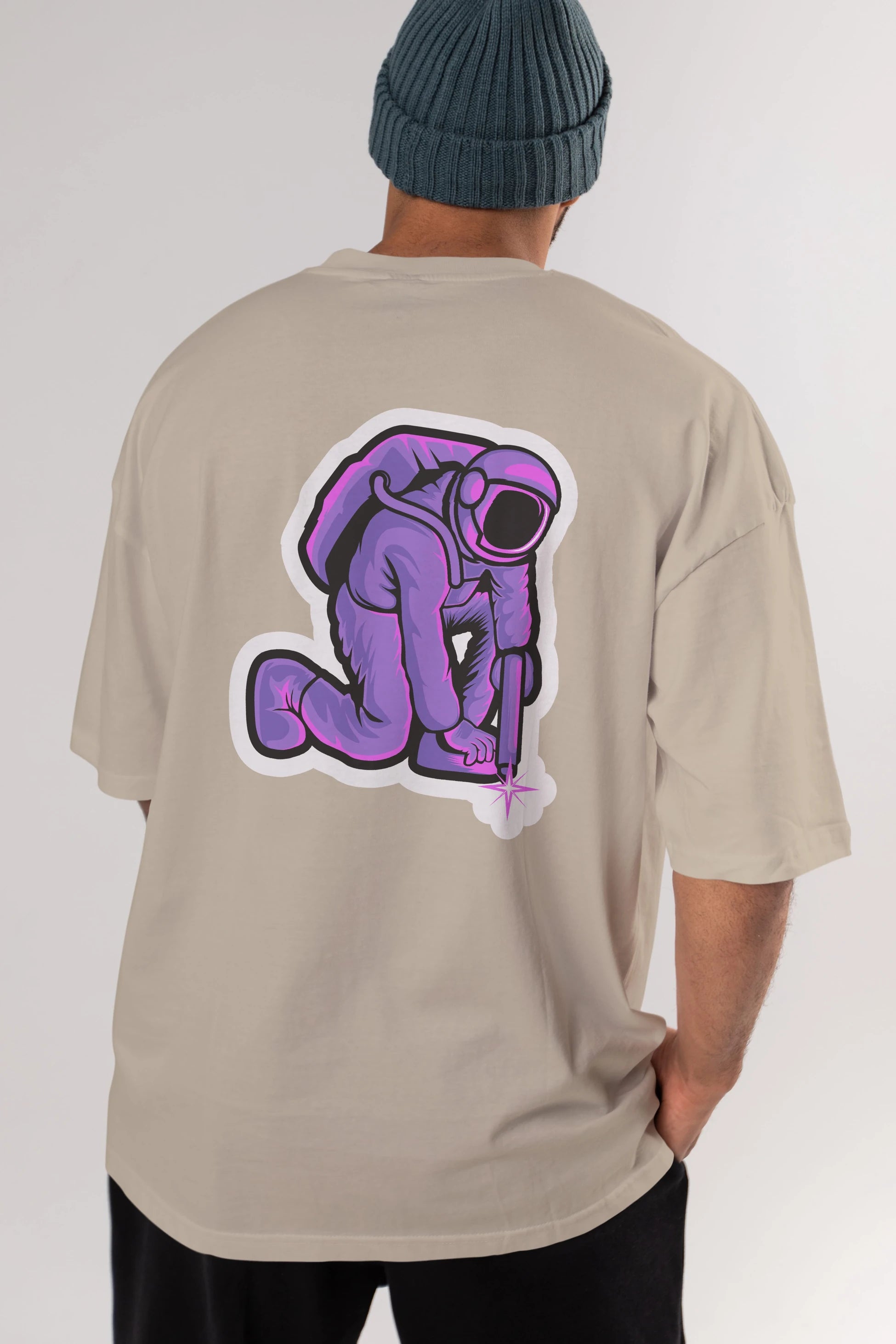 Welding in Space Sticker Arka Baskılı Oversize t-shirt Erkek Kadın Unisex