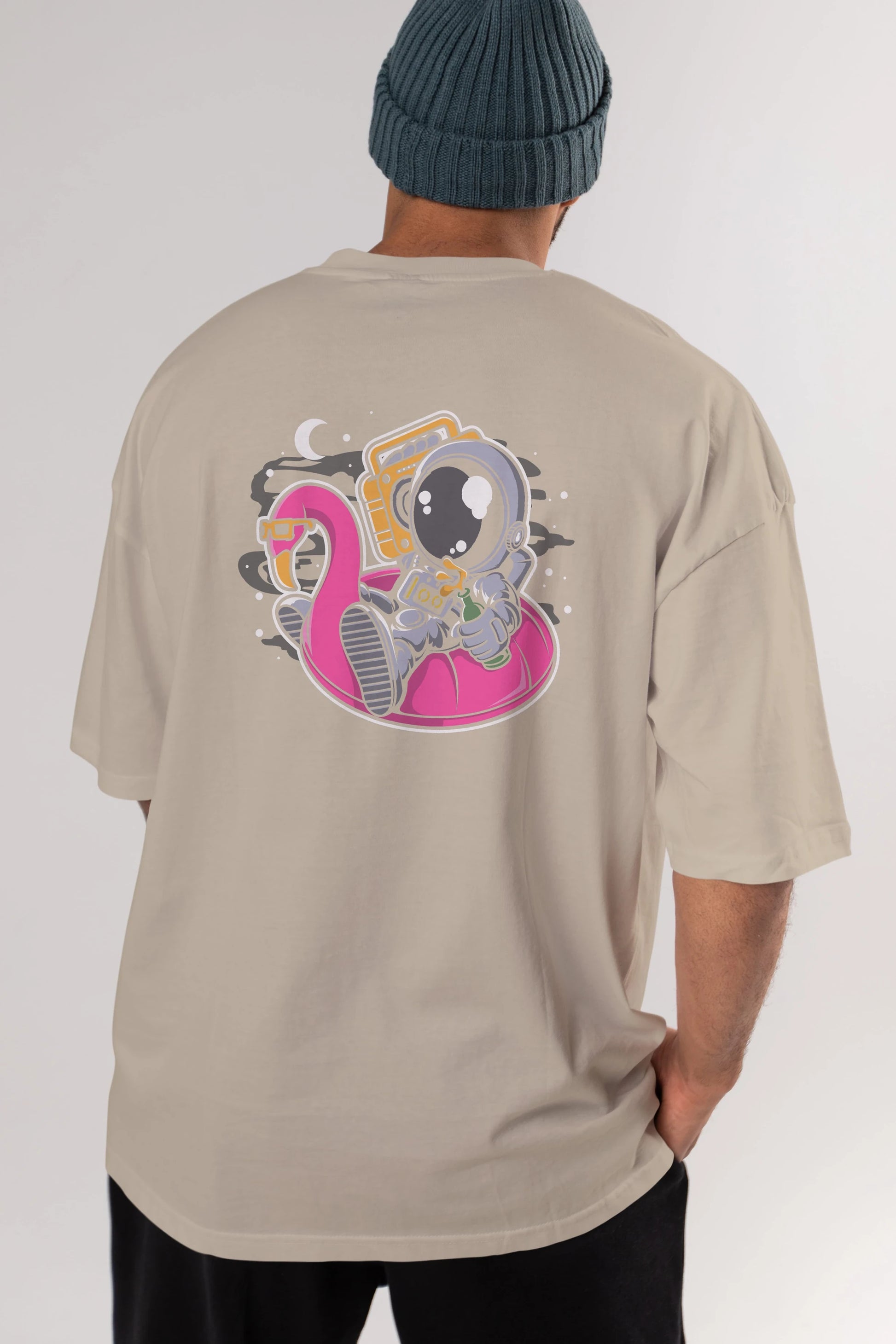 Astronaut Floaties Ballon Arka Baskılı Oversize t-shirt Erkek Kadın Unisex