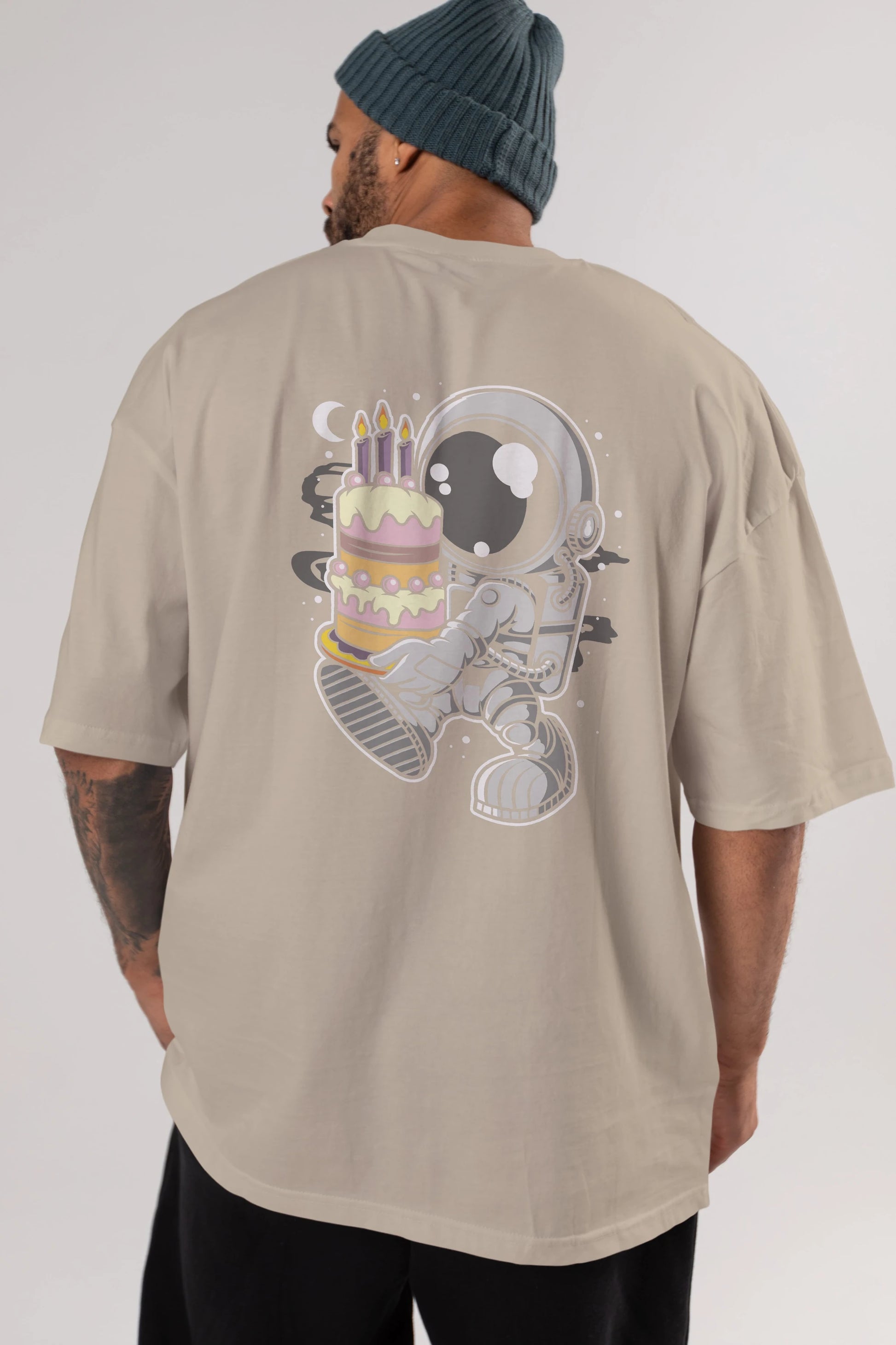 Astronaut Birthday Cake Arka Baskılı Oversize t-shirt Erkek Kadın Unisex