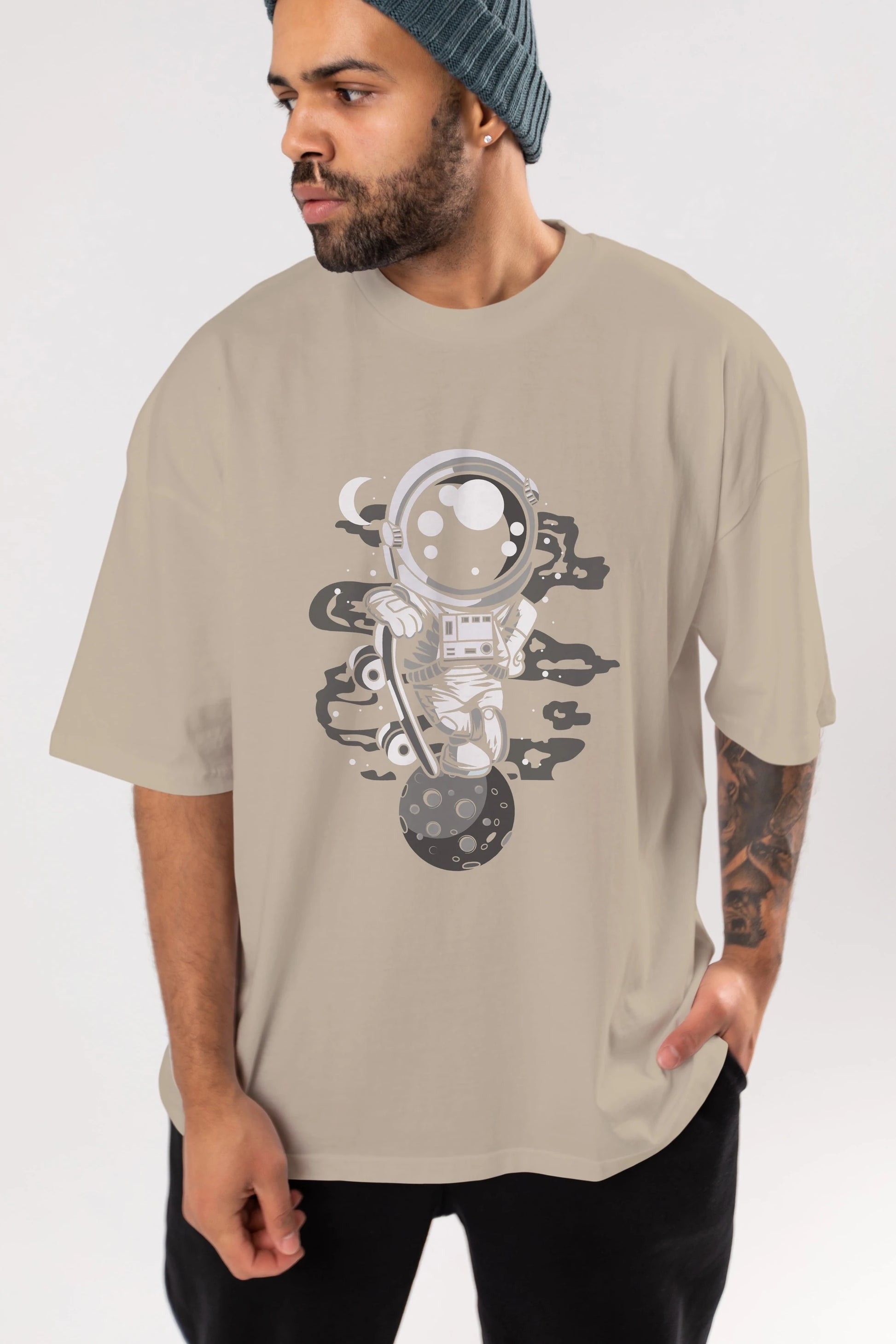 Astronaut Skater Boy Ön Baskılı Oversize t-shirt Erkek Kadın Unisex