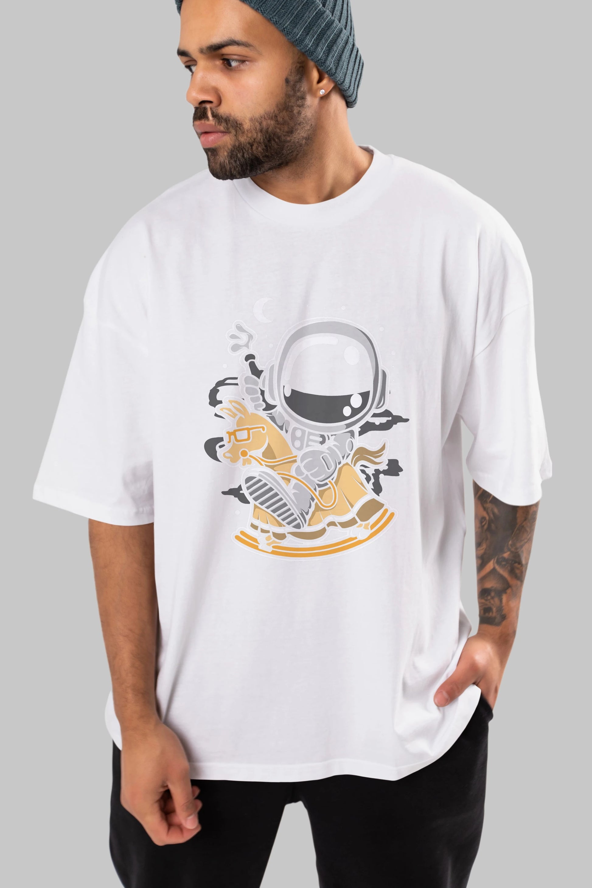 Astronaut RidingToy Horse Ön Baskılı Oversize t-shirt Erkek Kadın Unisex