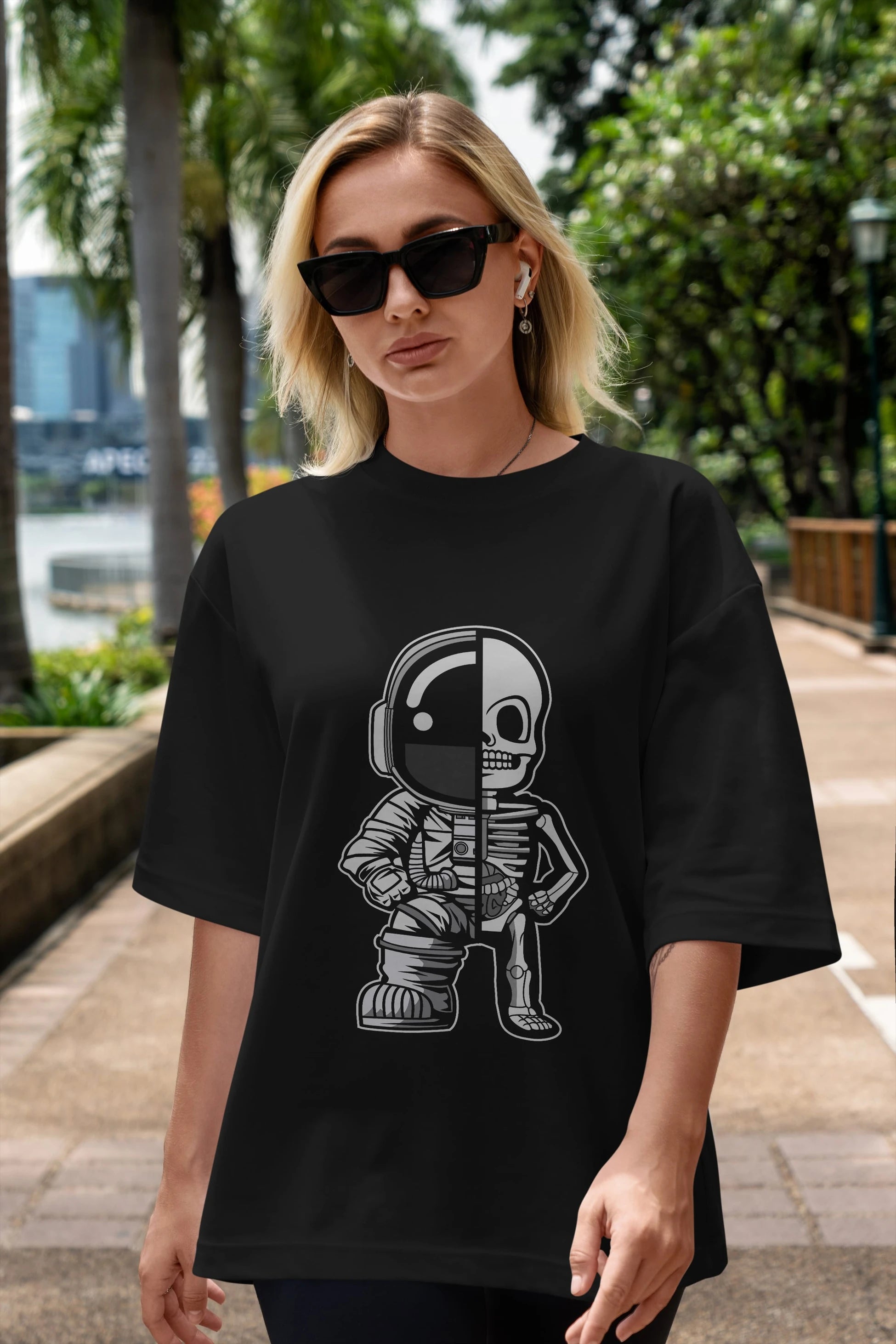 Astronaut Half Skeleton Ön Baskılı Oversize t-shirt Erkek Kadın Unisex