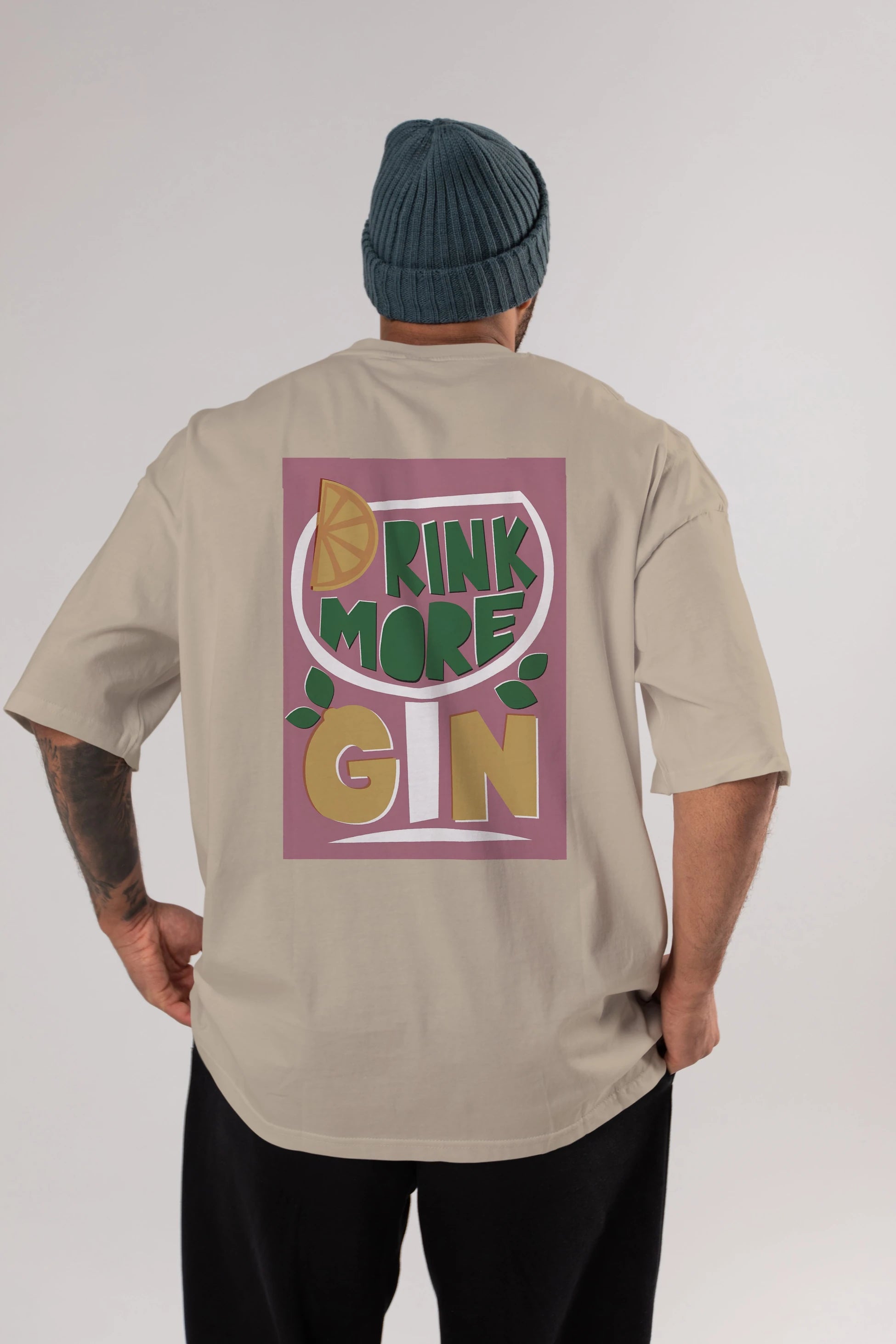 Drink More Gin Arka Baskılı Oversize t-shirt Erkek Kadın Unisex %100 Pamuk Bisiklet Yaka tişort