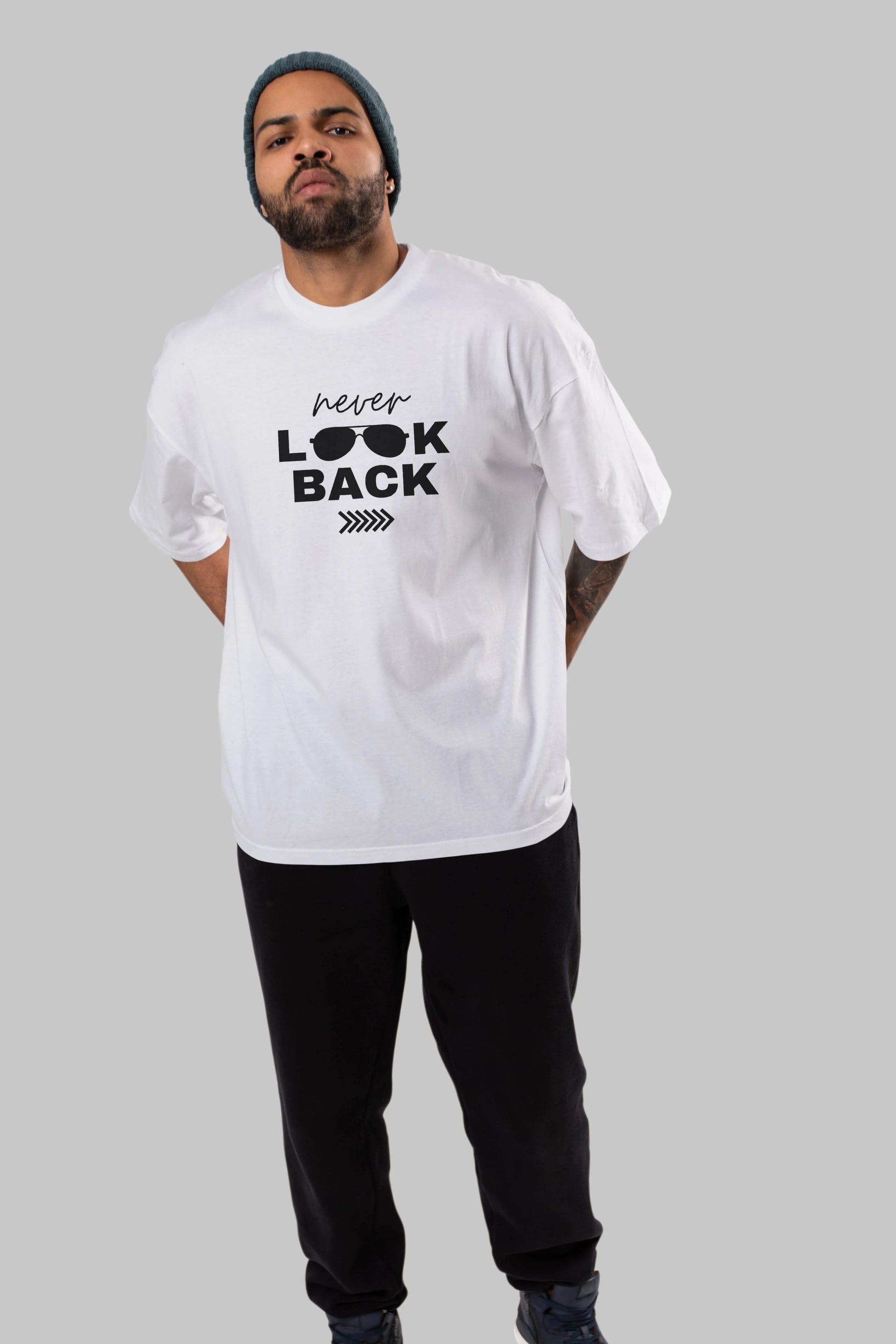 Never Look Back Yazılı Ön Baskılı Oversize t-shirt Erkek Kadın Unisex