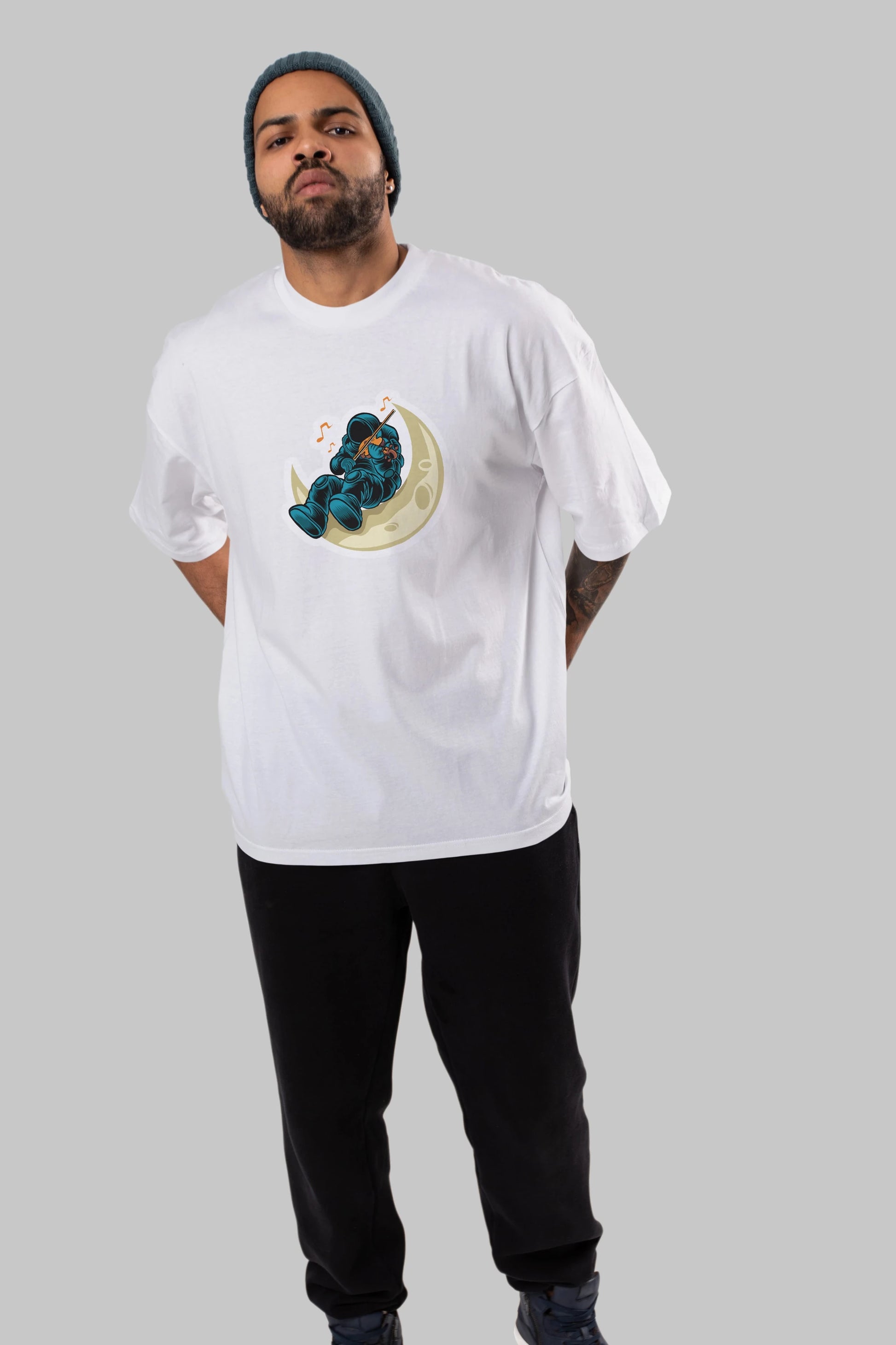Playing Vionist in Space Sticker Ön Baskılı Oversize t-shirt Erkek Kadın Unisex