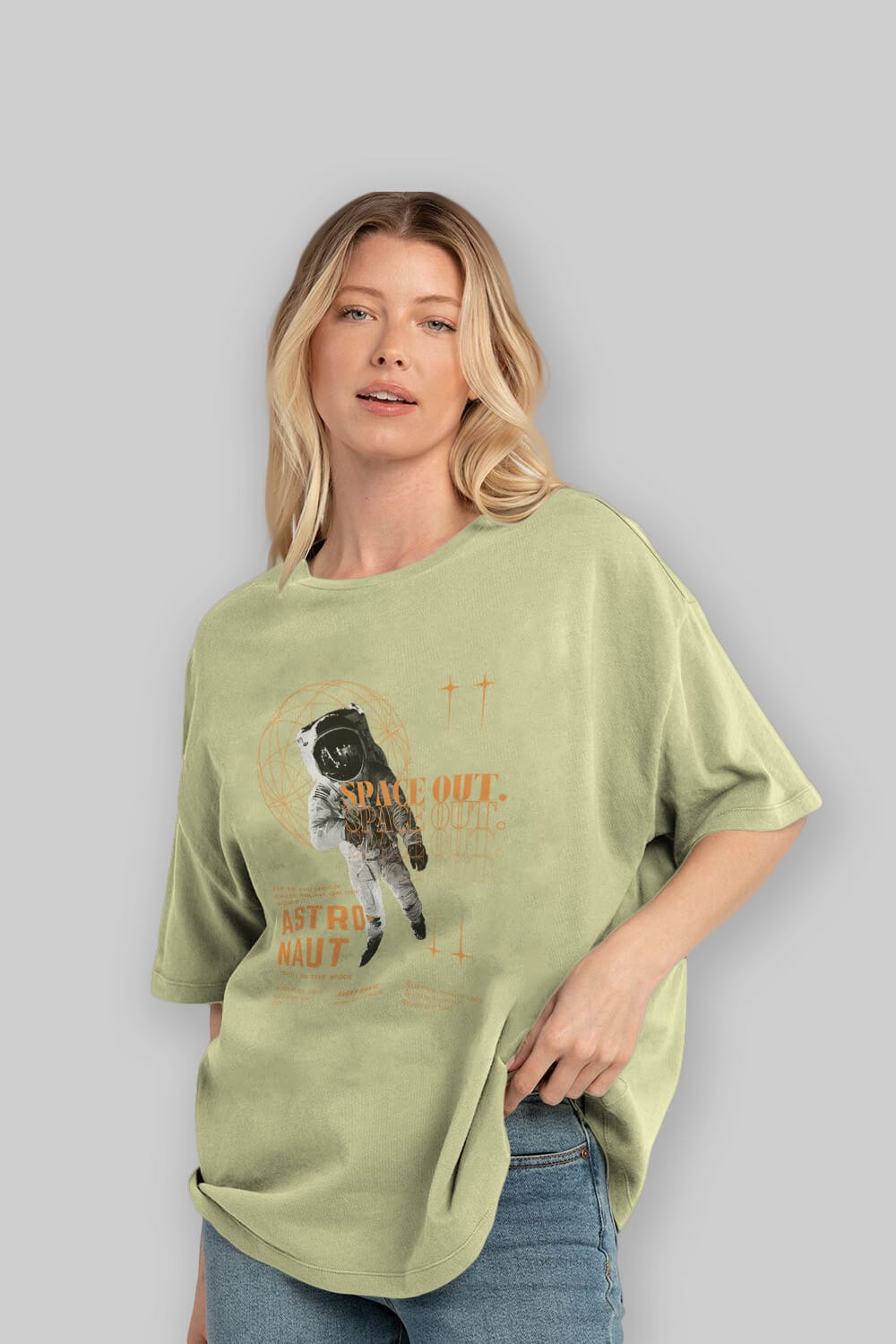 Astronaut Space Out Yazılı Ön Baskılı Oversize t-shirt Erkek Kadın Unisex