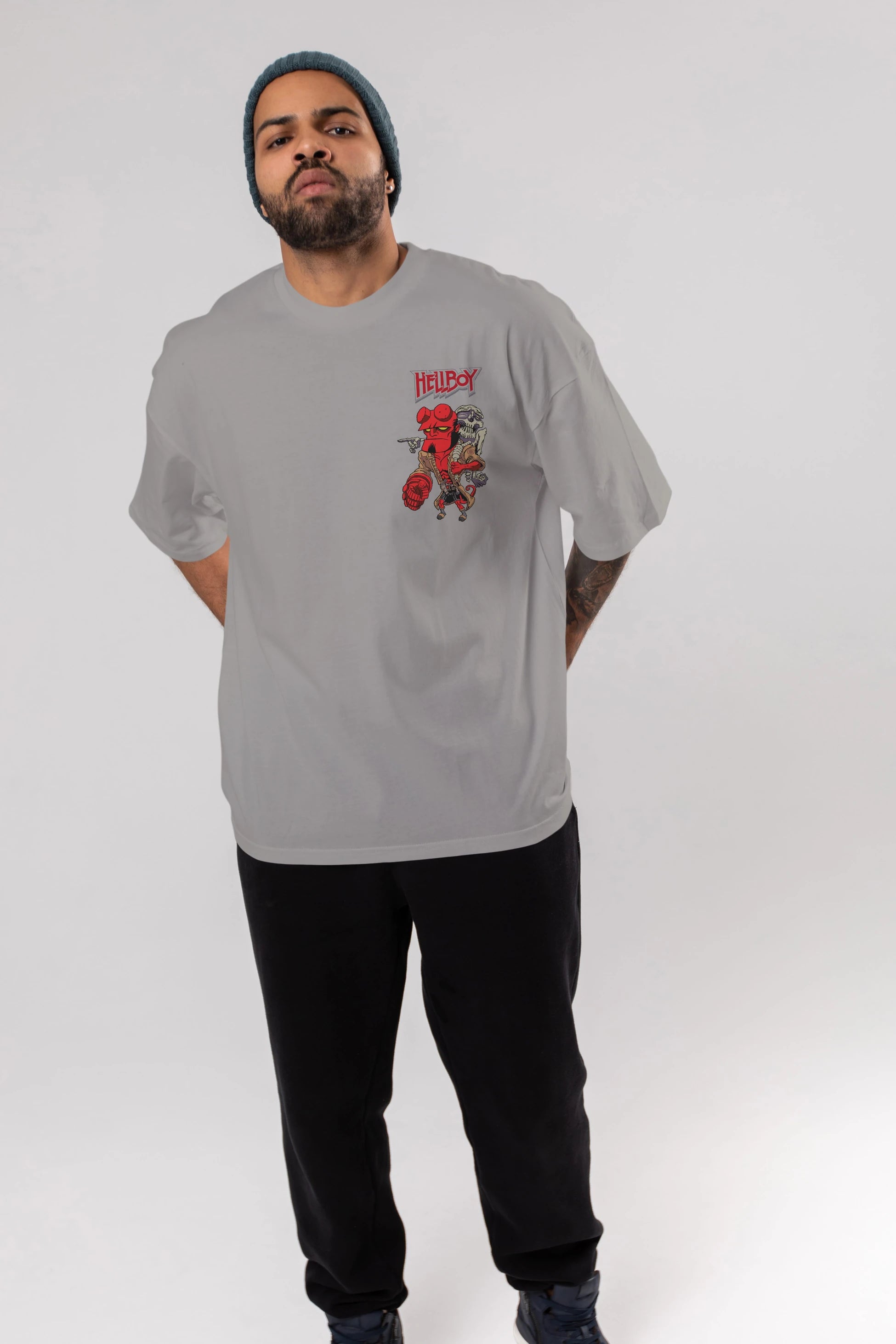 Hellboy (2) Ön Sol Baskılı Oversize t-shirt Erkek Kadın Unisex %100 Pamuk Bisiklet Yaka tişort
