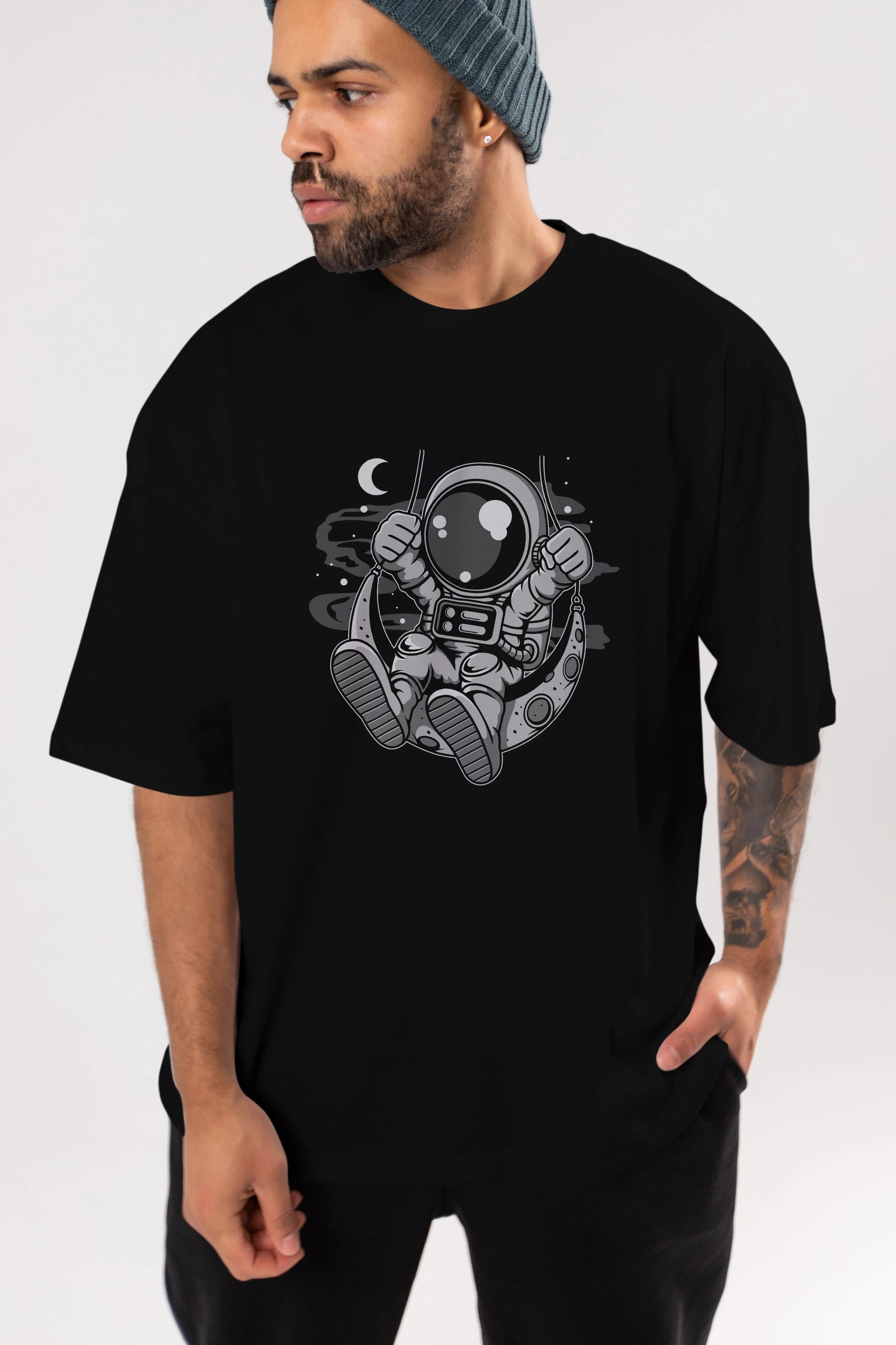 Astronaut Moon Swinger Ön Baskılı Oversize t-shirt Erkek Kadın Unisex