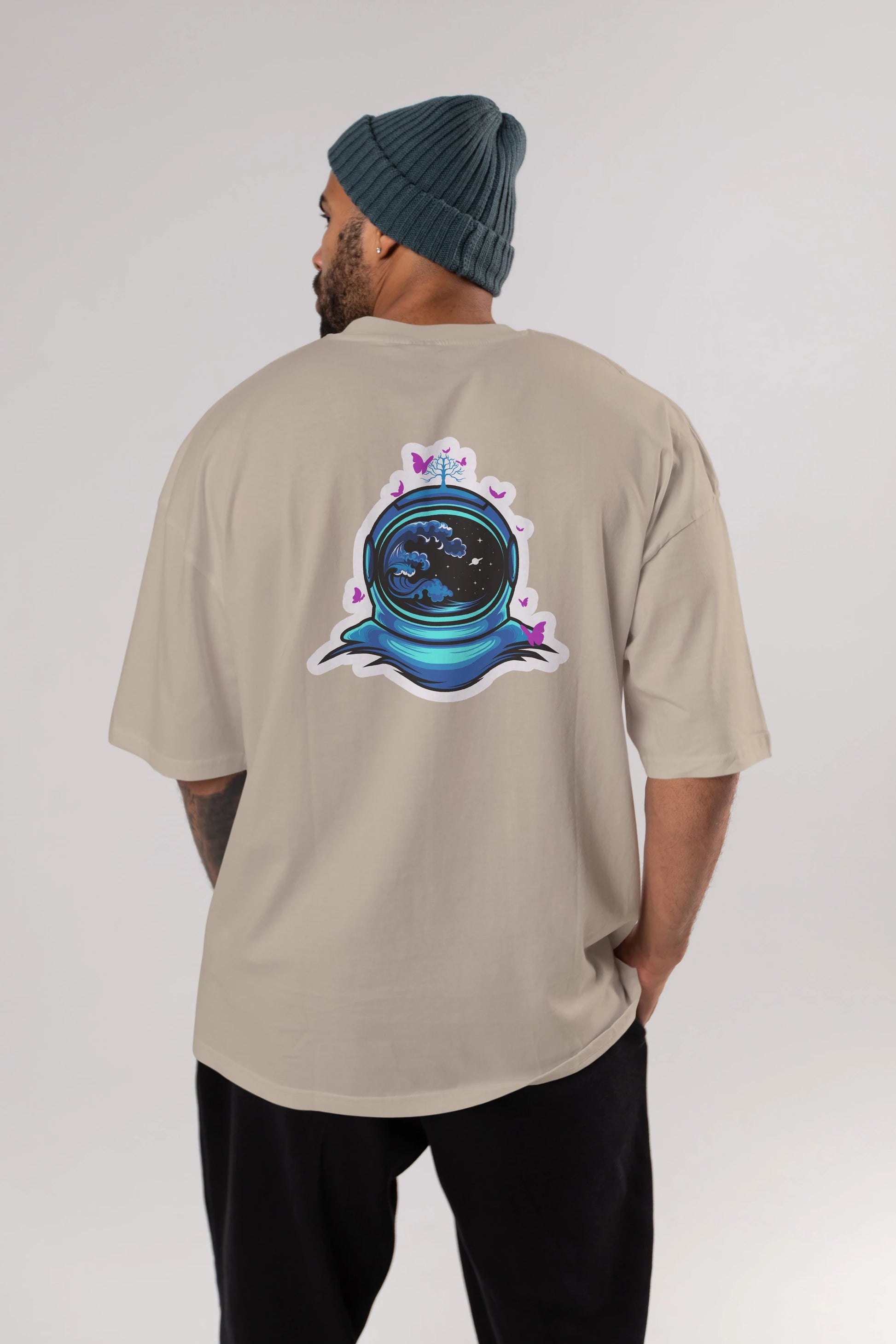 Astronaut and Butterfly Sticker Arka Baskılı Oversize t-shirt Erkek Kadın Unisex