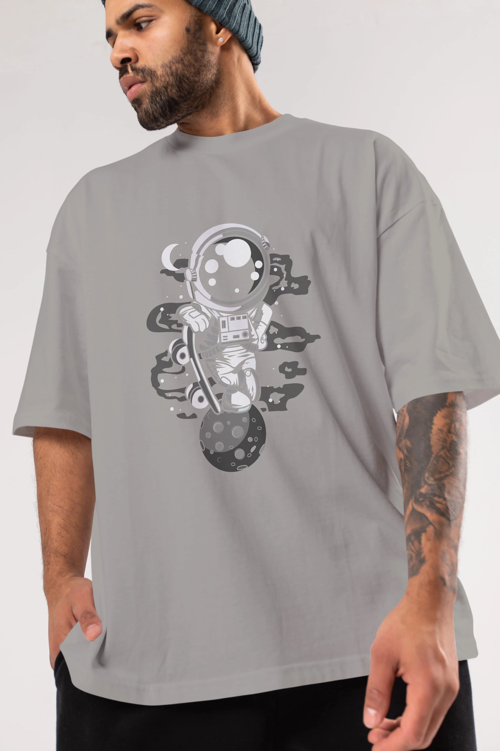 Astronaut Skater Boy Ön Baskılı Oversize t-shirt Erkek Kadın Unisex