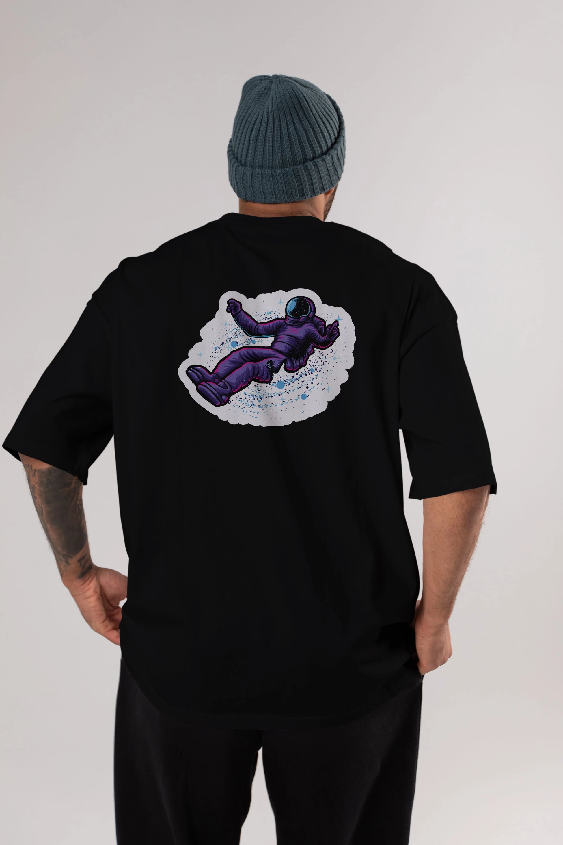 Having fun in outer space sticker Arka Baskılı Oversize t-shirt Erkek Kadın Unisex