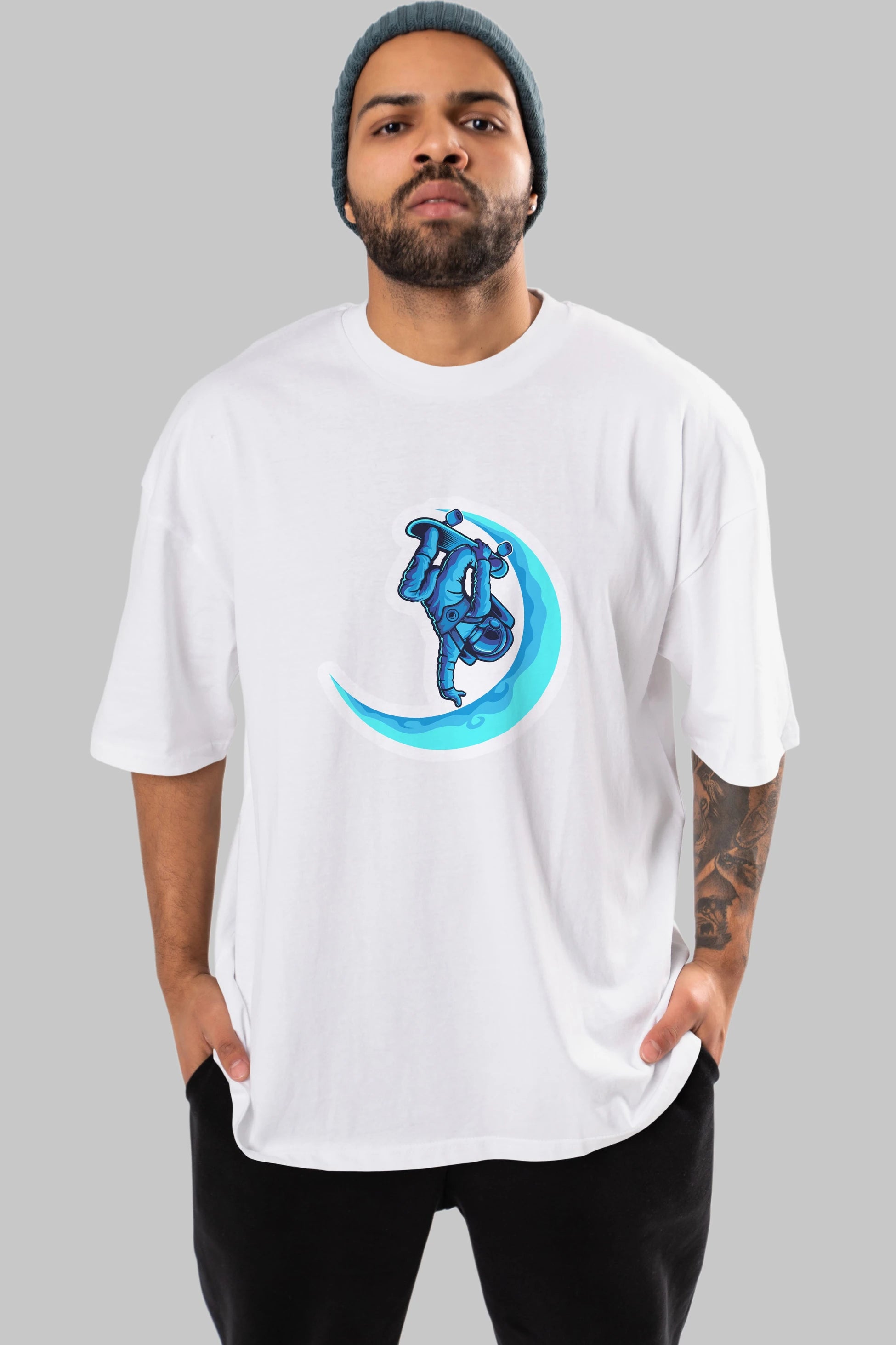 Skating on the moon sticker Ön Baskılı Oversize t-shirt Erkek Kadın Unisex