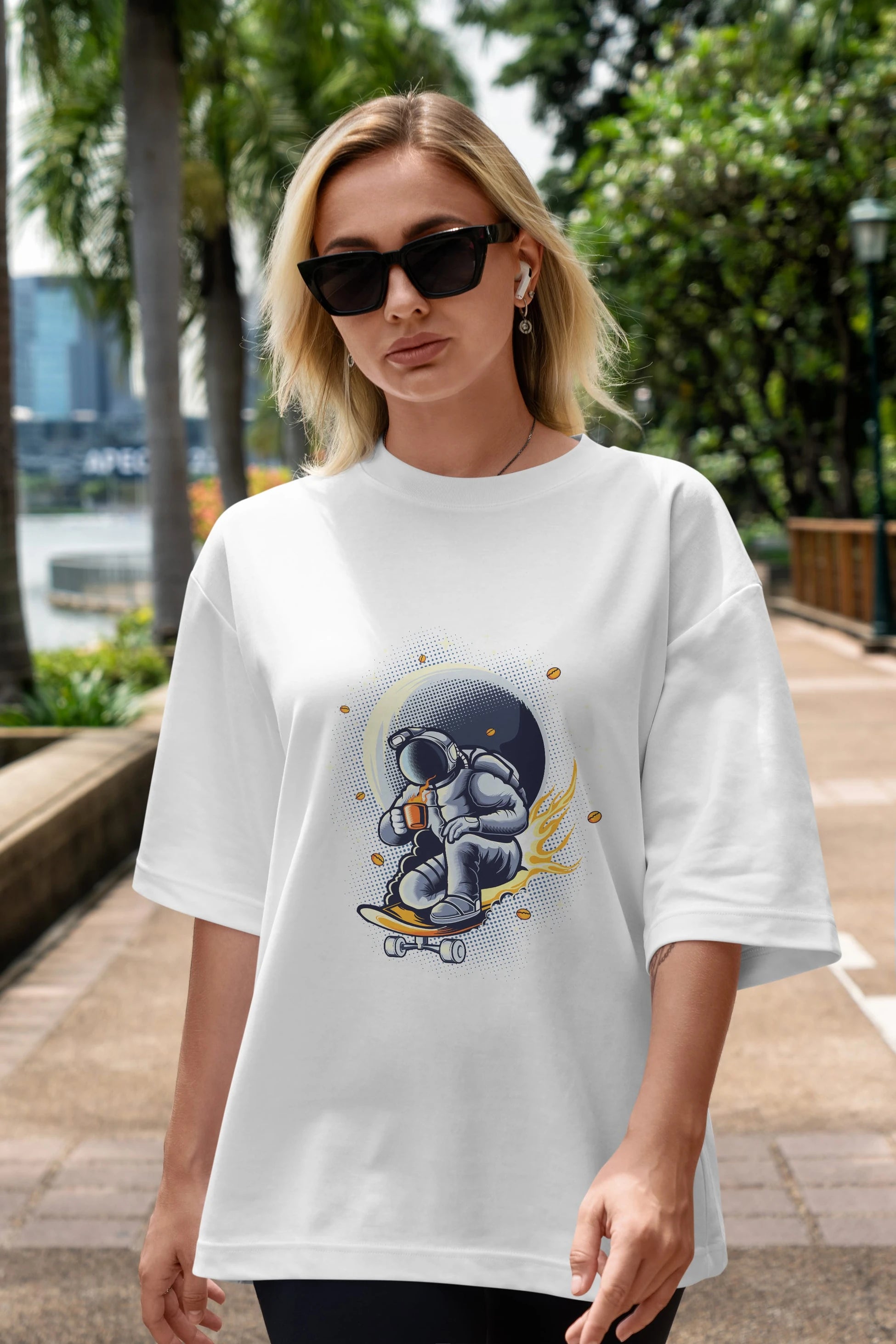 Astro Coffee Addict Ön Baskılı Oversize t-shirt Erkek Kadın Unisex