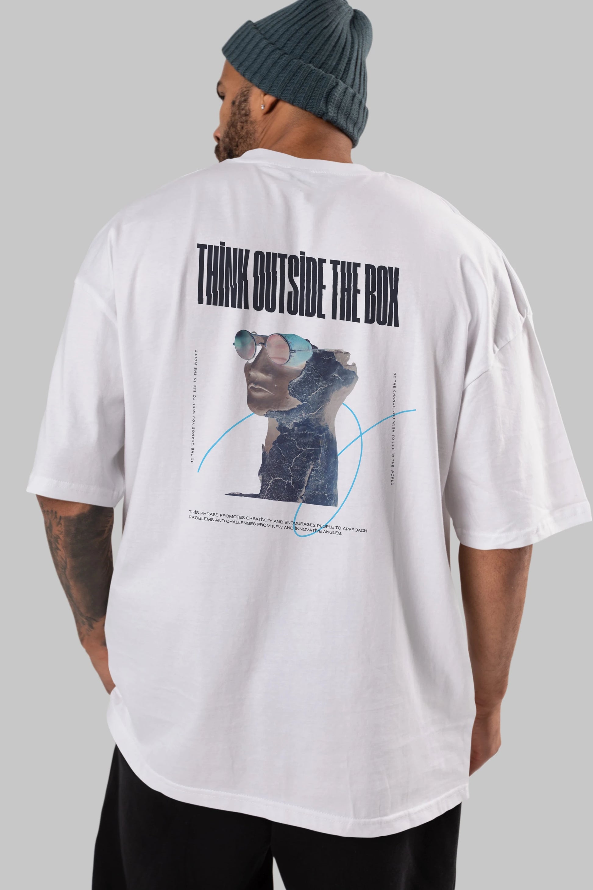 Think Outside The Box Arka Baskılı Oversize t-shirt Erkek Kadın Unisex