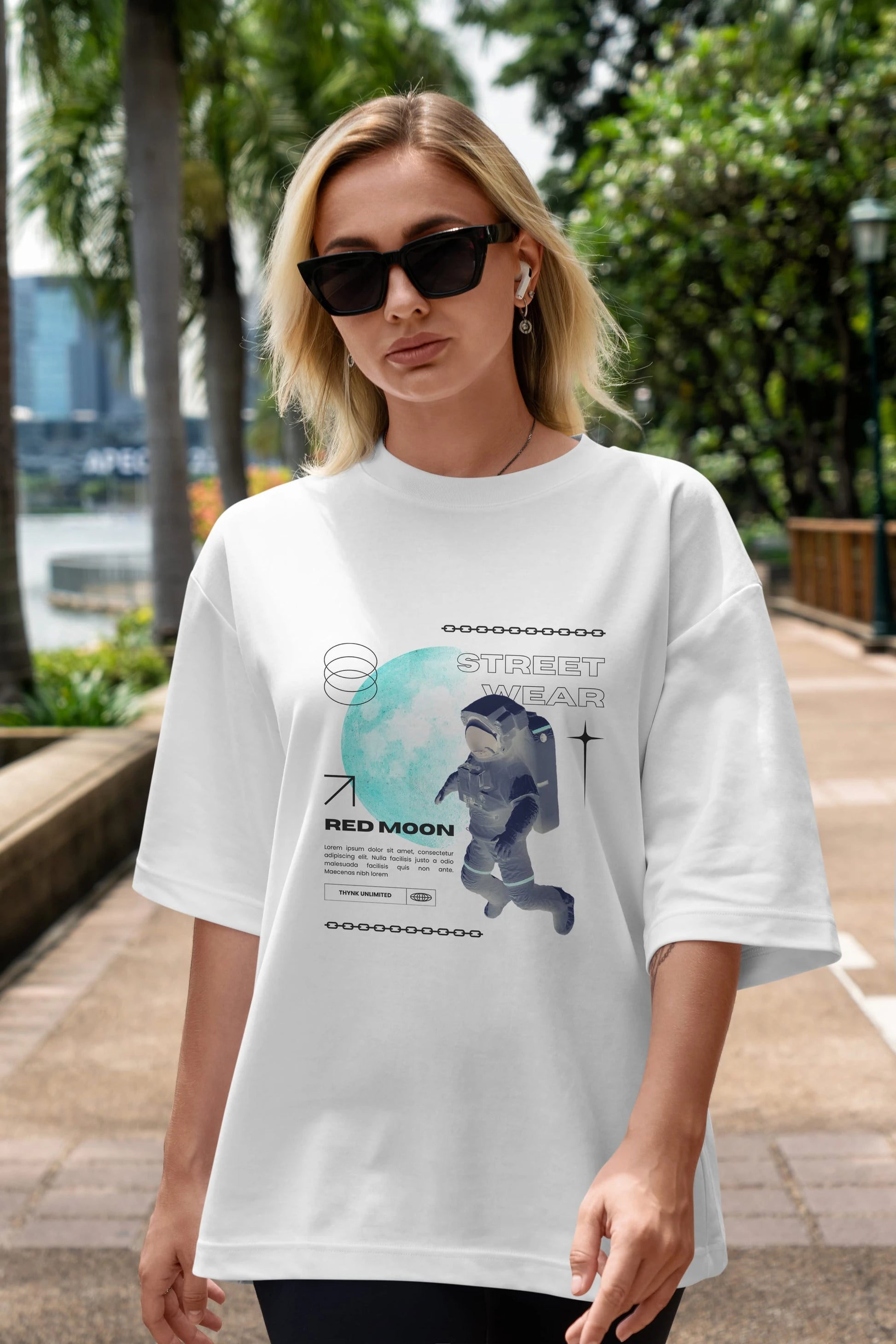 Red Moon Streetwear Ön Baskılı Oversize t-shirt Erkek Kadın Unisex