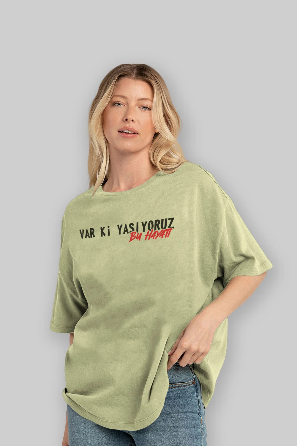 Var Ki Yaşıyoruz Bu Hayatı Ön Baskılı Oversize t-shirt %100 pamuk Erkek Kadın Unisex