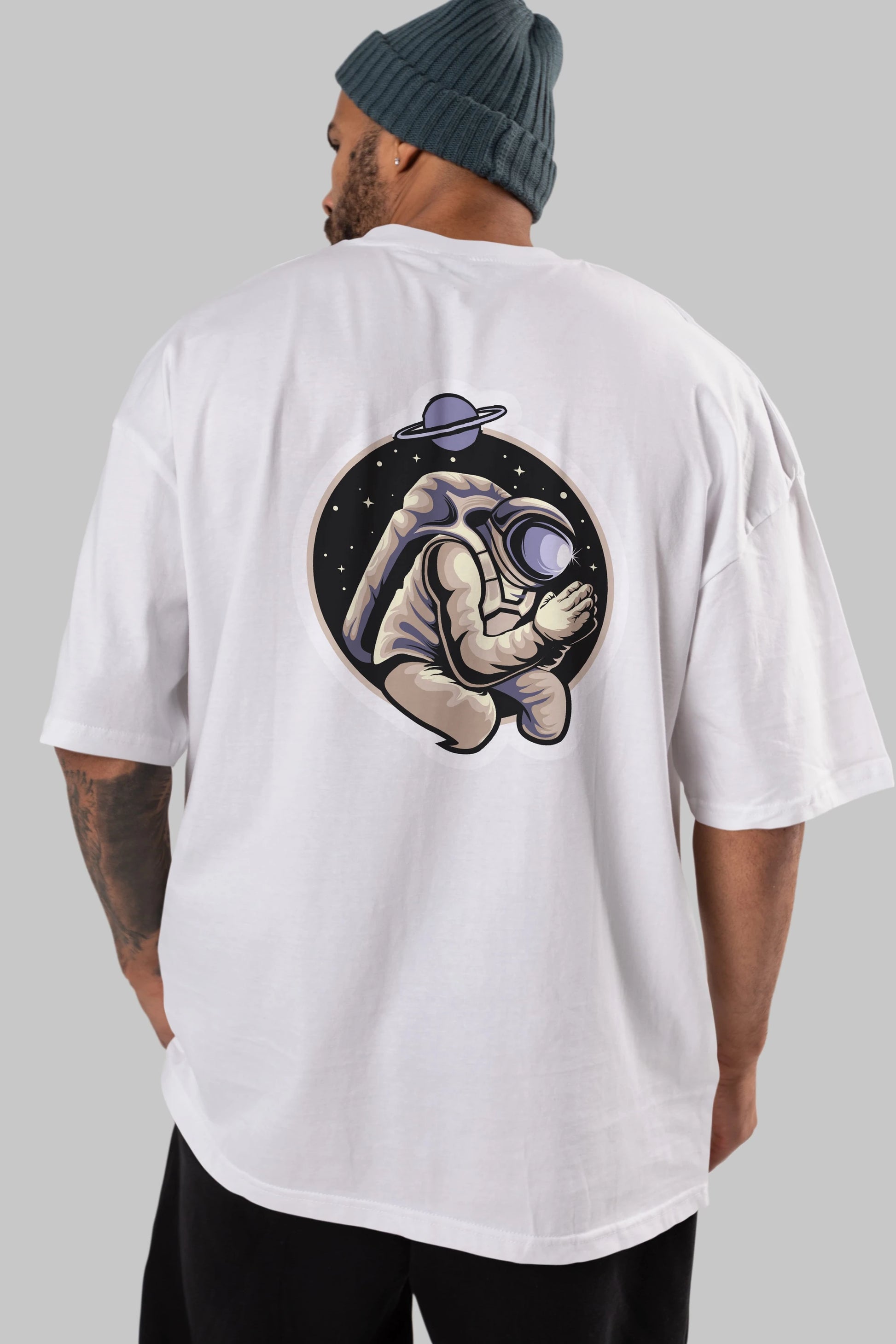 Astronaut Praying Sticker Arka Baskılı Oversize t-shirt Erkek Kadın Unisex