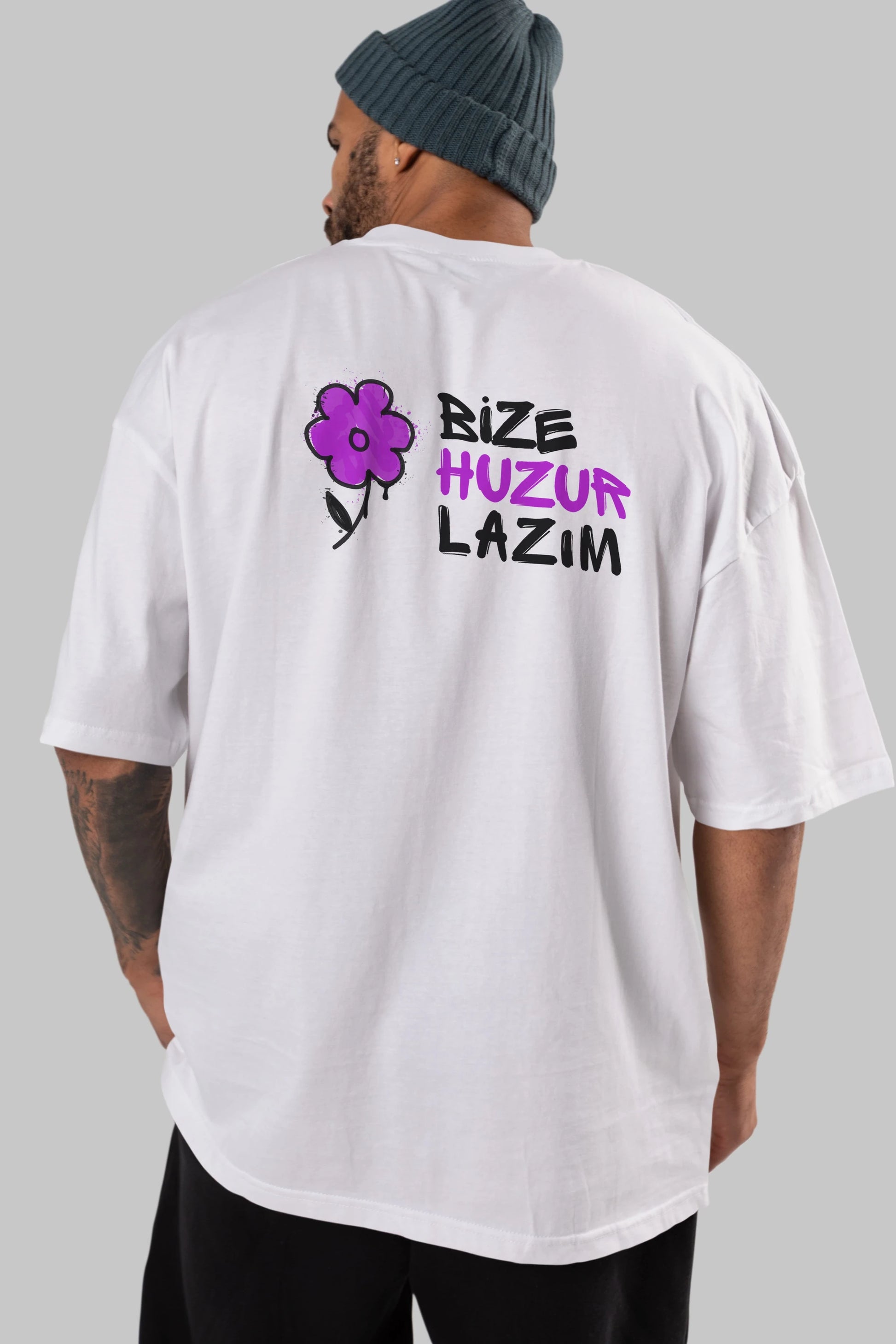 Bize Huzur Lazım Arka Baskılı Oversize t-shirt Erkek Kadın Unisex