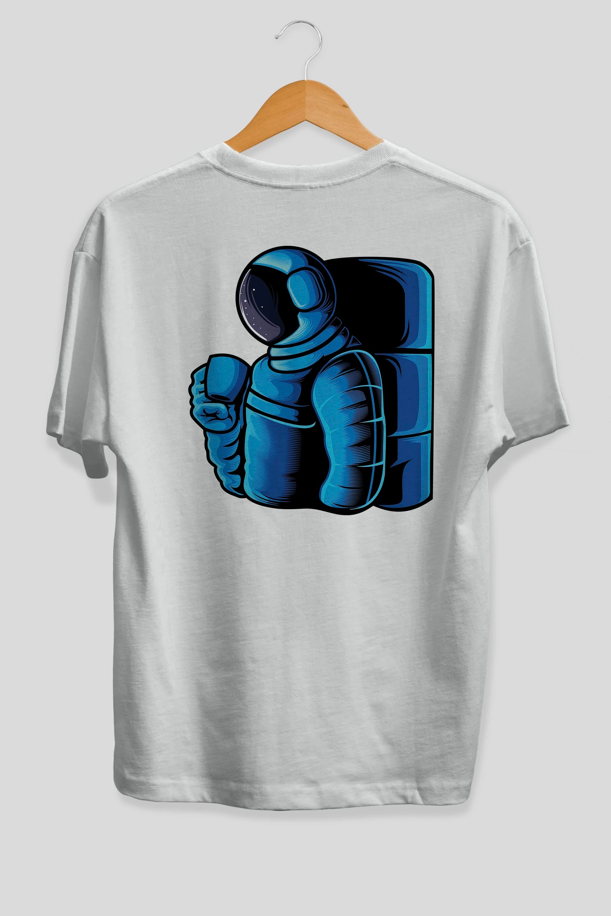 Drinking coffee in space Arka Baskılı Oversize t-shirt Erkek Kadın Unisex