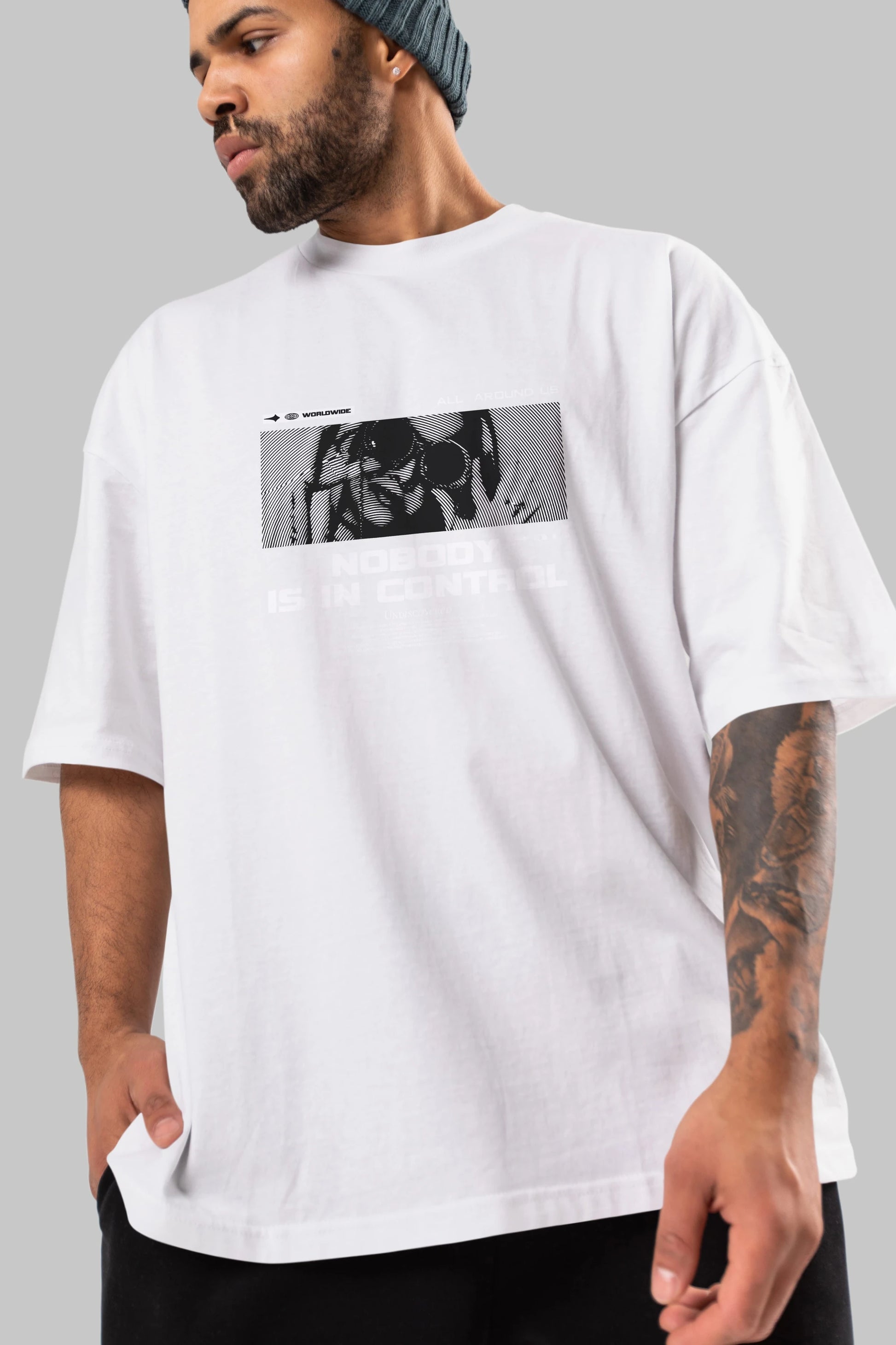 Nobody is in Control Ön Baskılı Oversize t-shirt Erkek Kadın Unisex