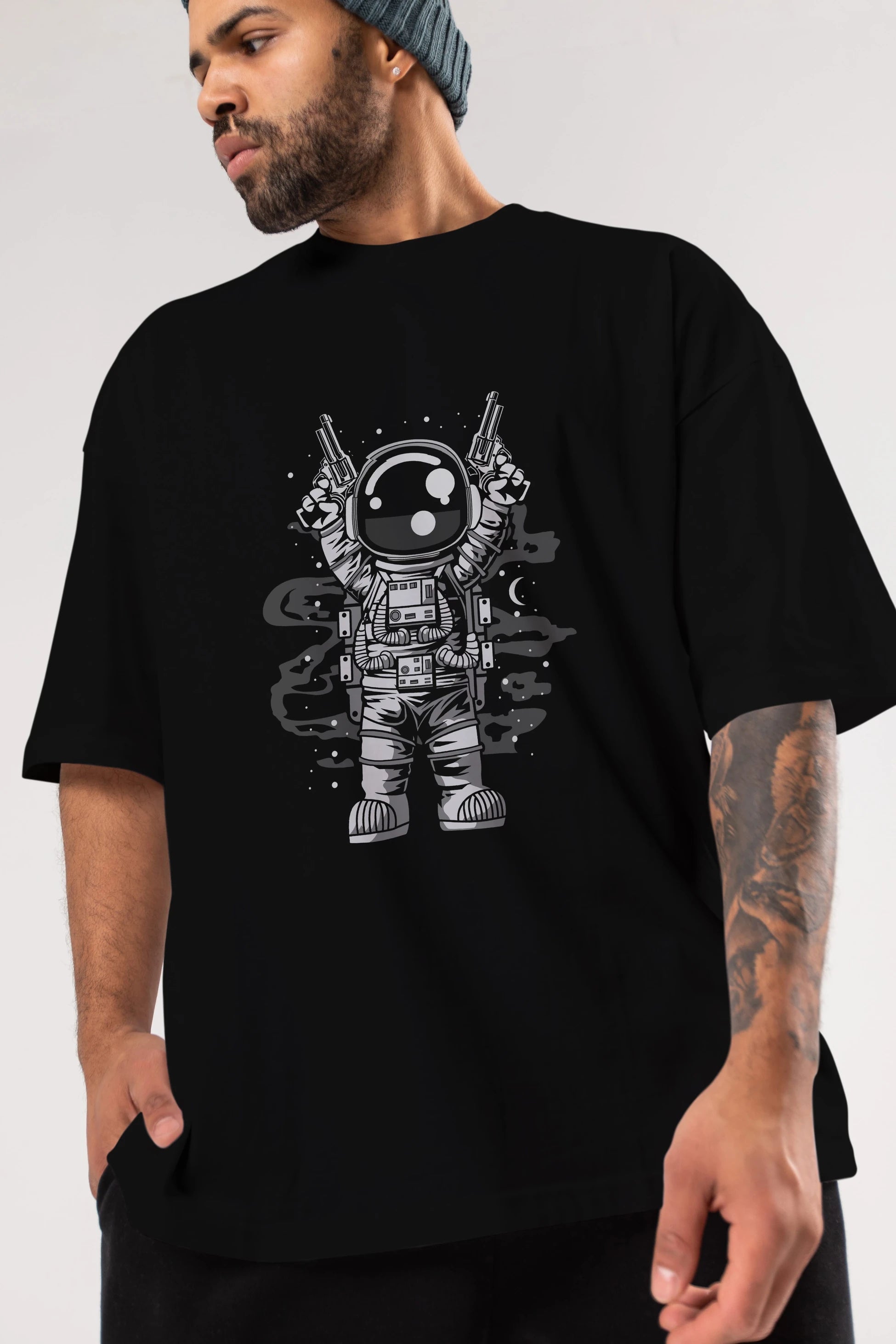Astronaut Gun Ön Baskılı Oversize t-shirt Erkek Kadın Unisex